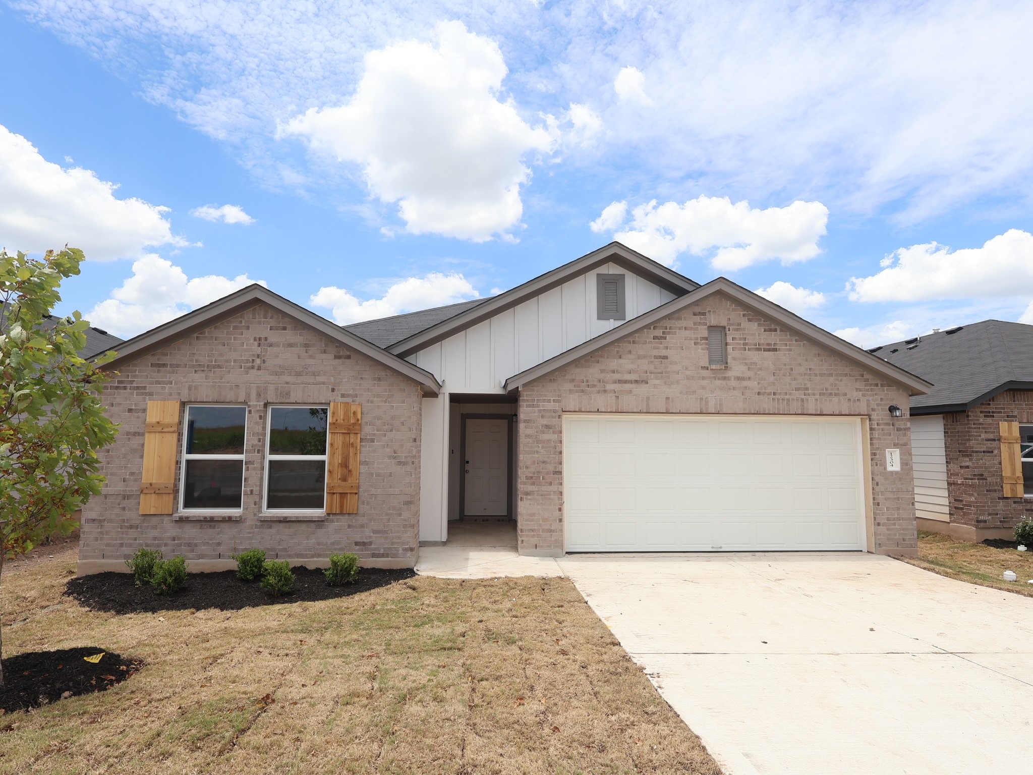 12304 Setting Peak Ln — photo