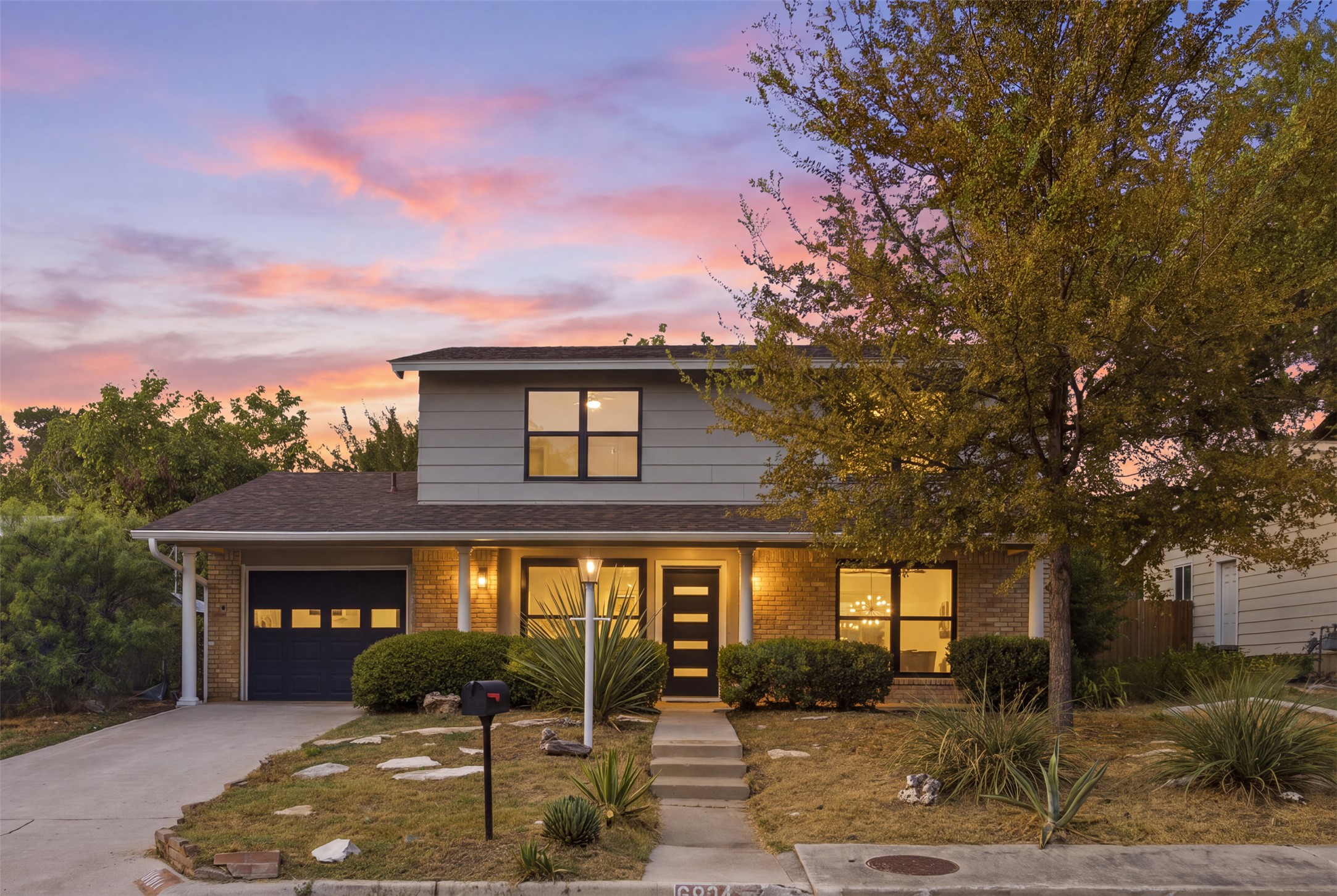 6904 Langston Dr — photo