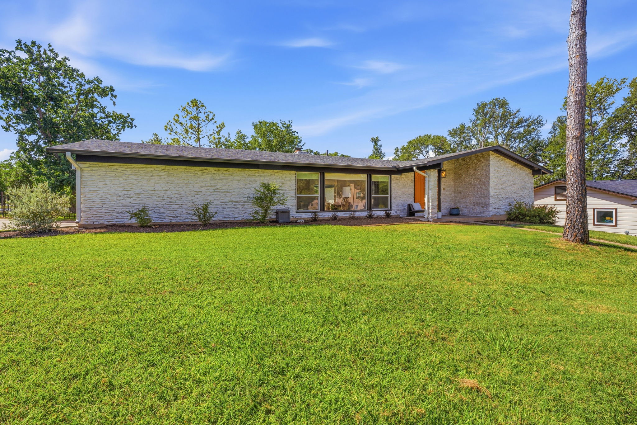 4403 Elmsgrove Dr — photo