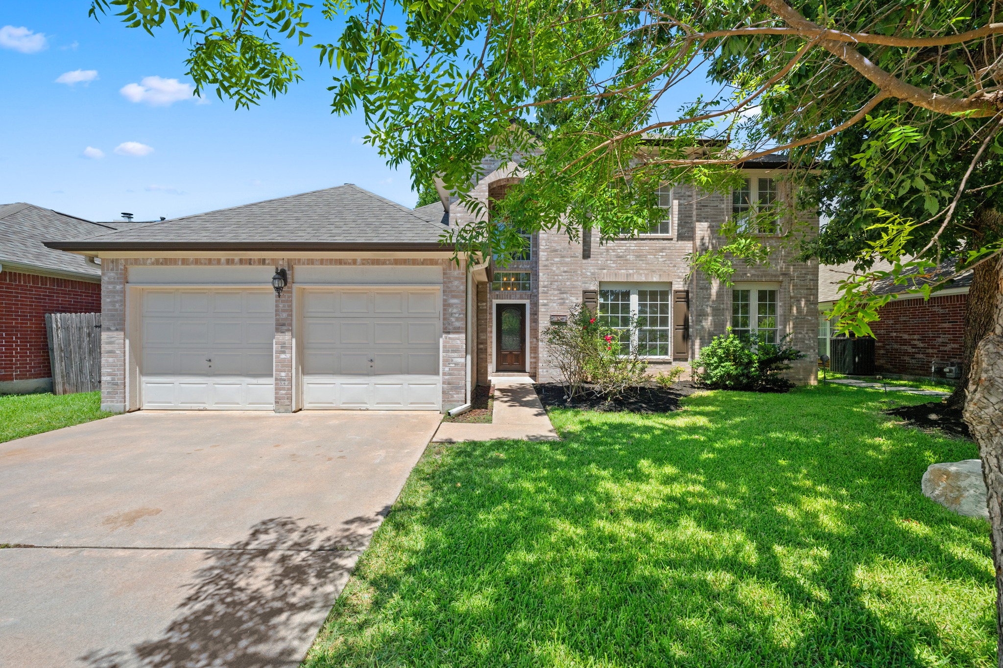 1304 Meadow Lark Dr — photo