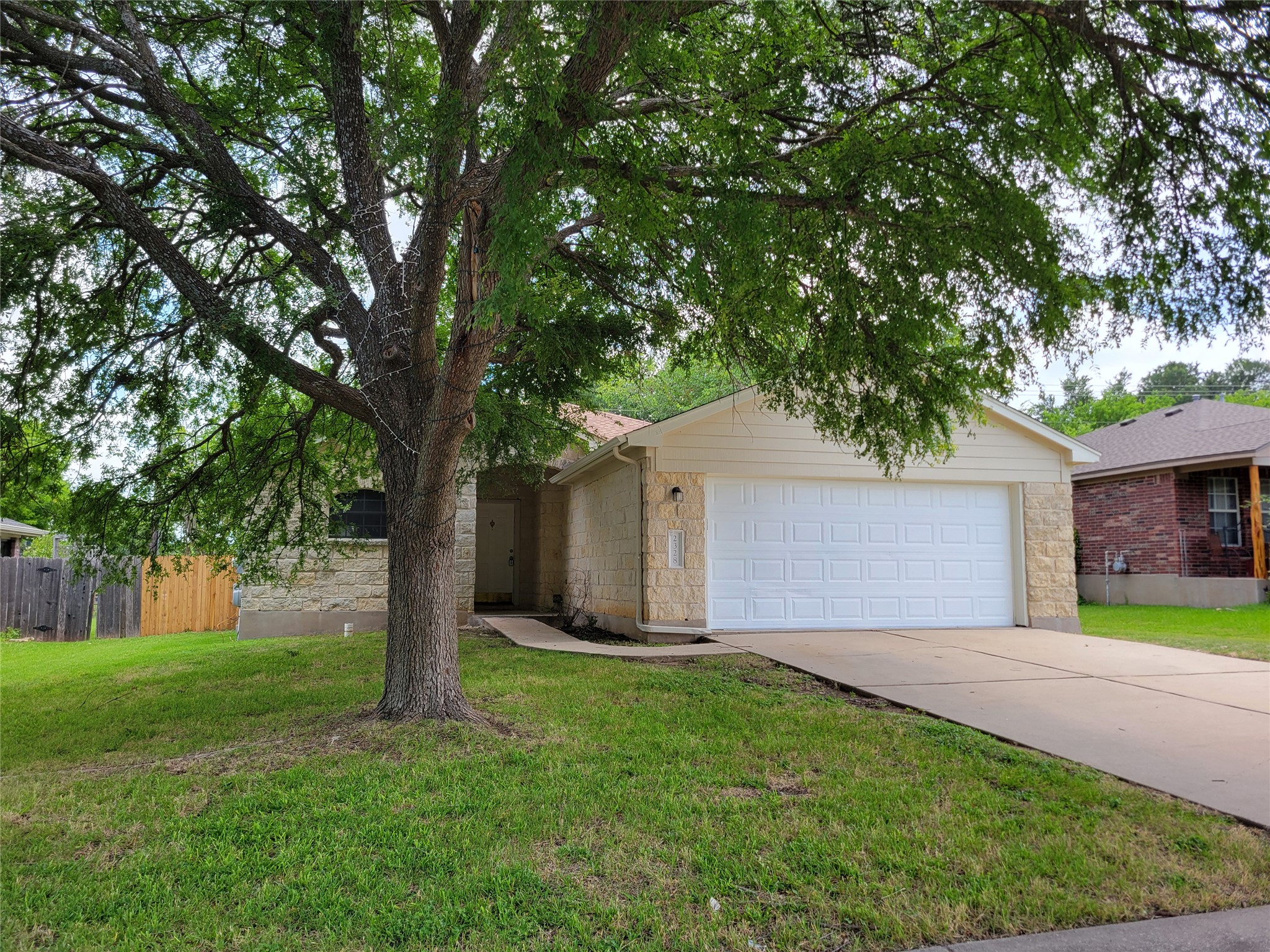 2328 Friarcreek Loop — photo