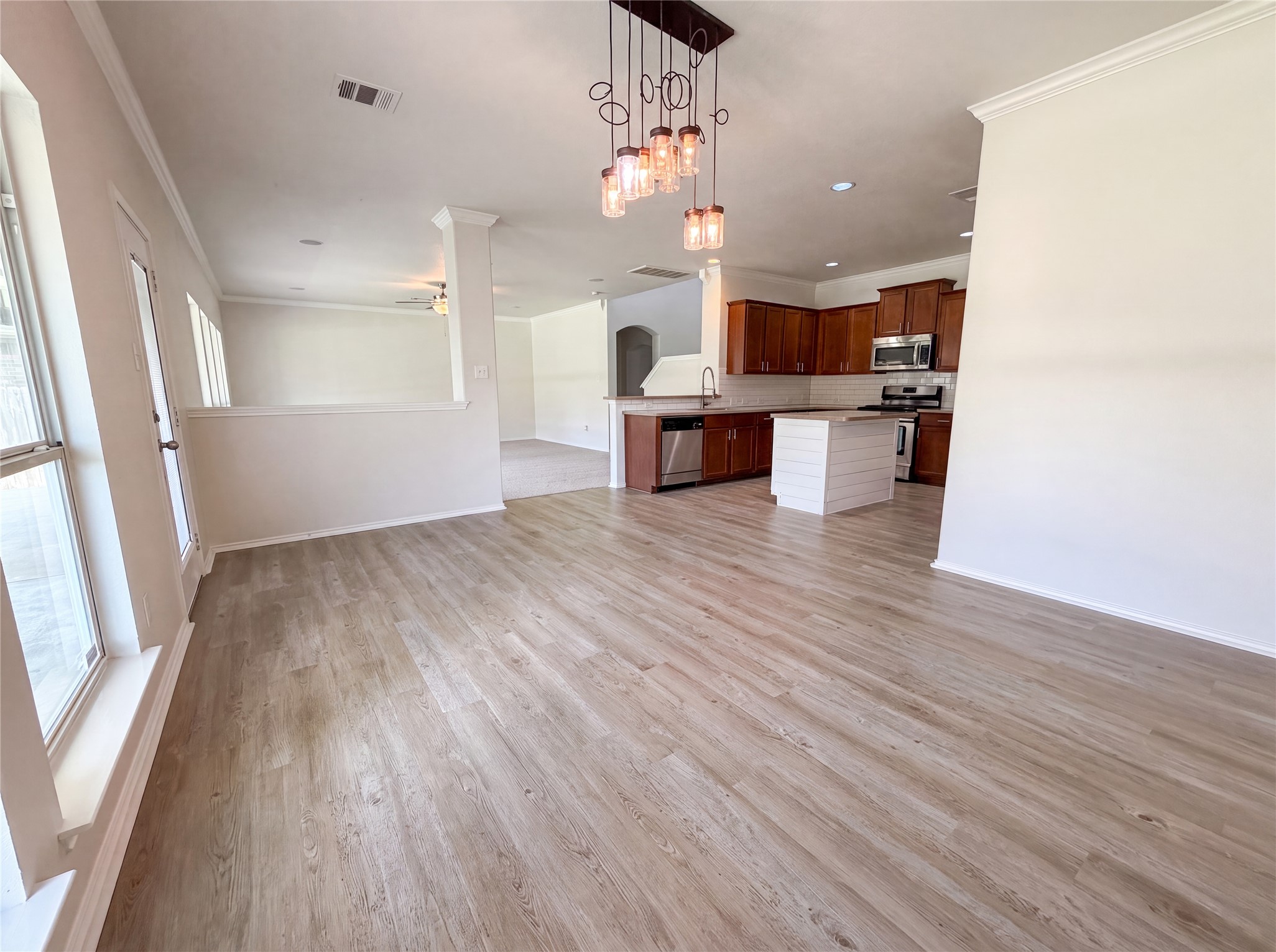 142 Snow Owl Holw — photo