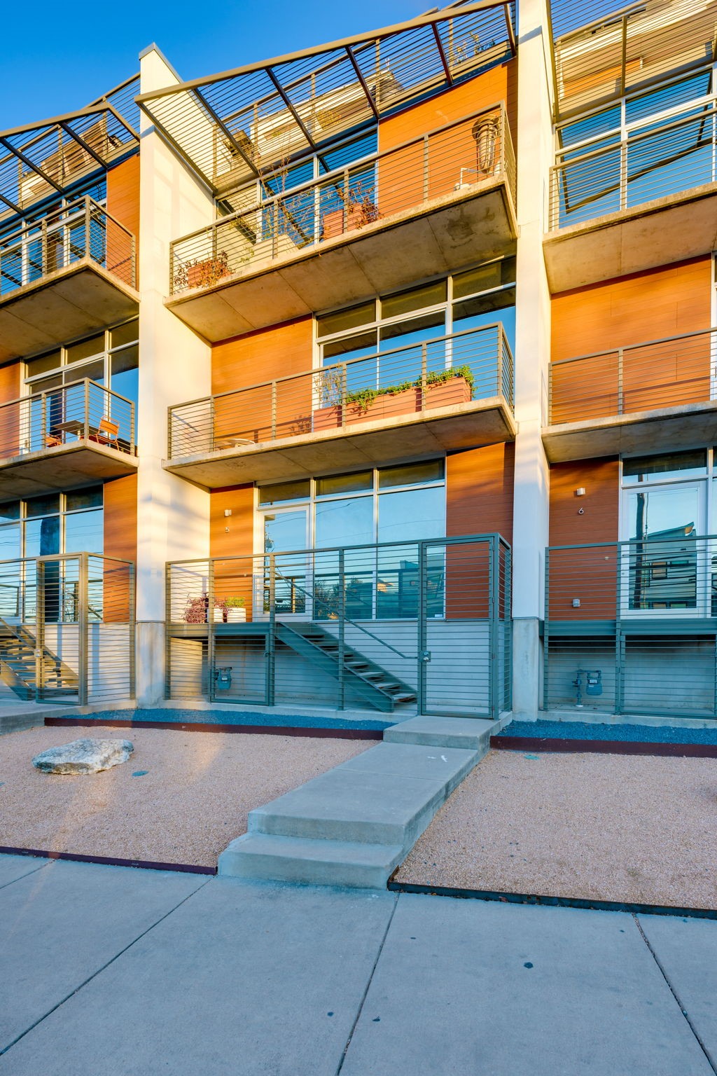 2301 S 5th St 5 — photo