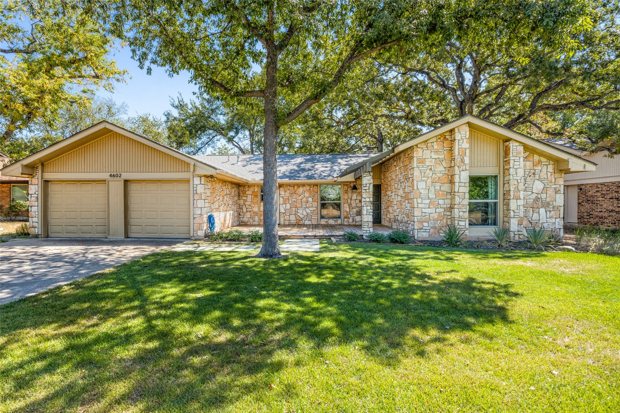 4602 Trail Crest Cir — photo