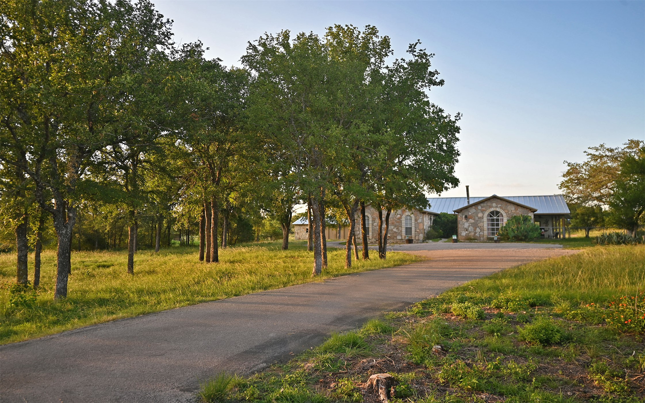 101 Stadium View Dr — photo