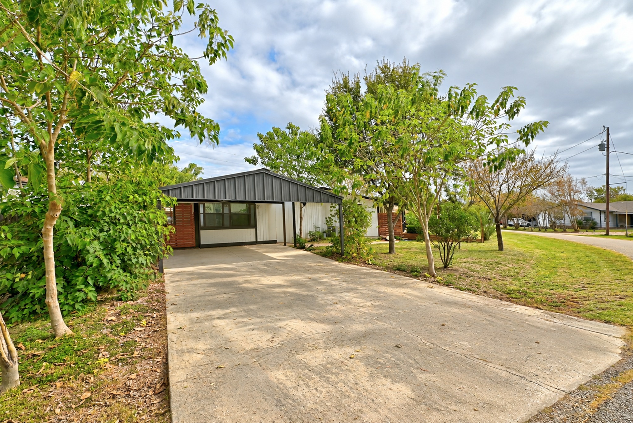208 Hitching Post Drive, Kyle, TX 78640 — photo 2