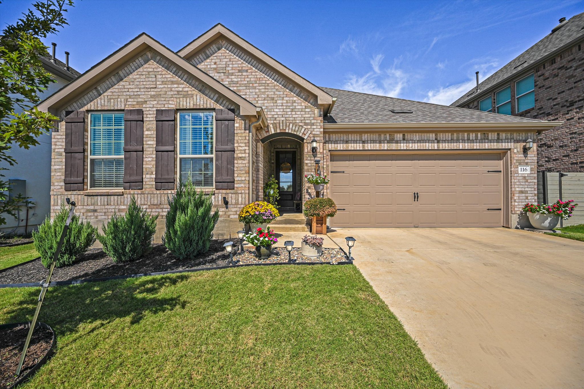 116 Peach Orchard Ln — photo