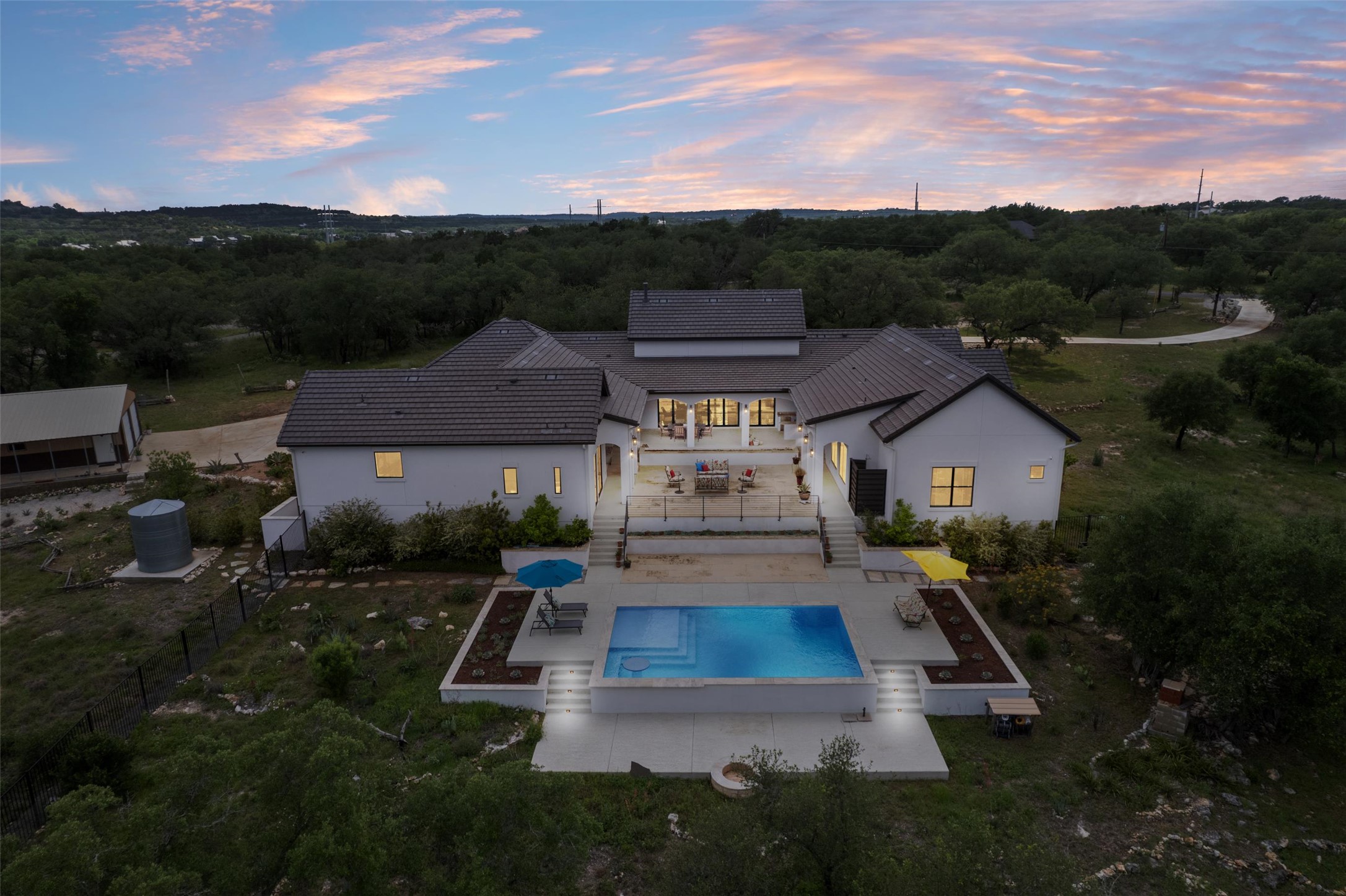 1805 Performer Rd — photo