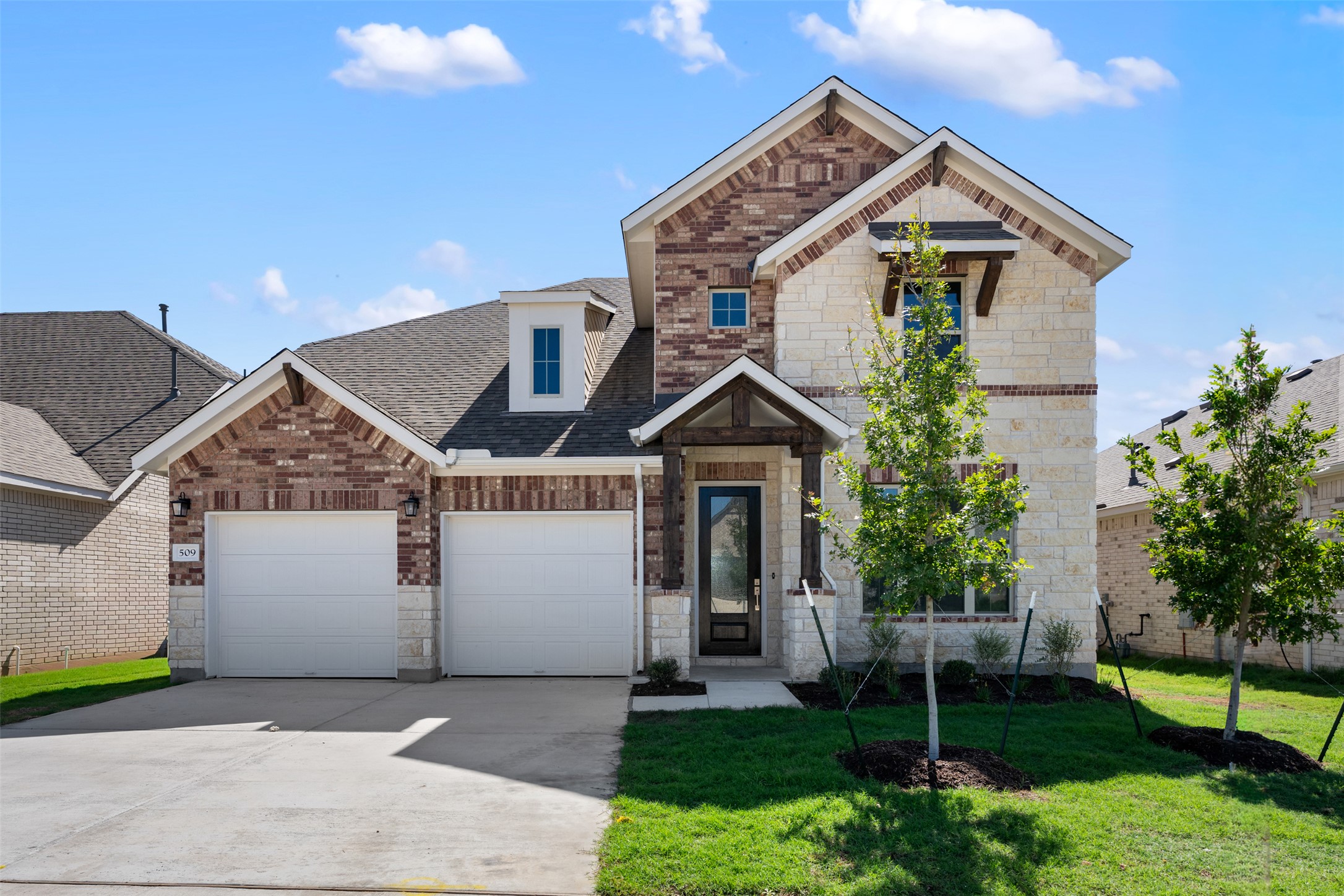 509 Redding Way — photo