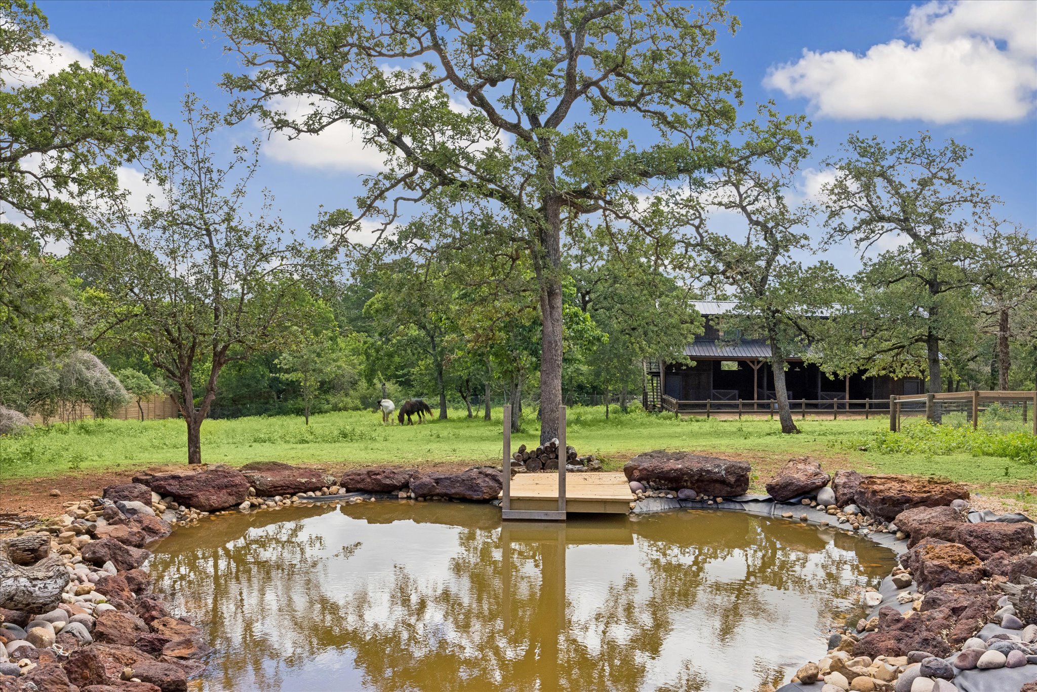 127 Marina Rd — photo