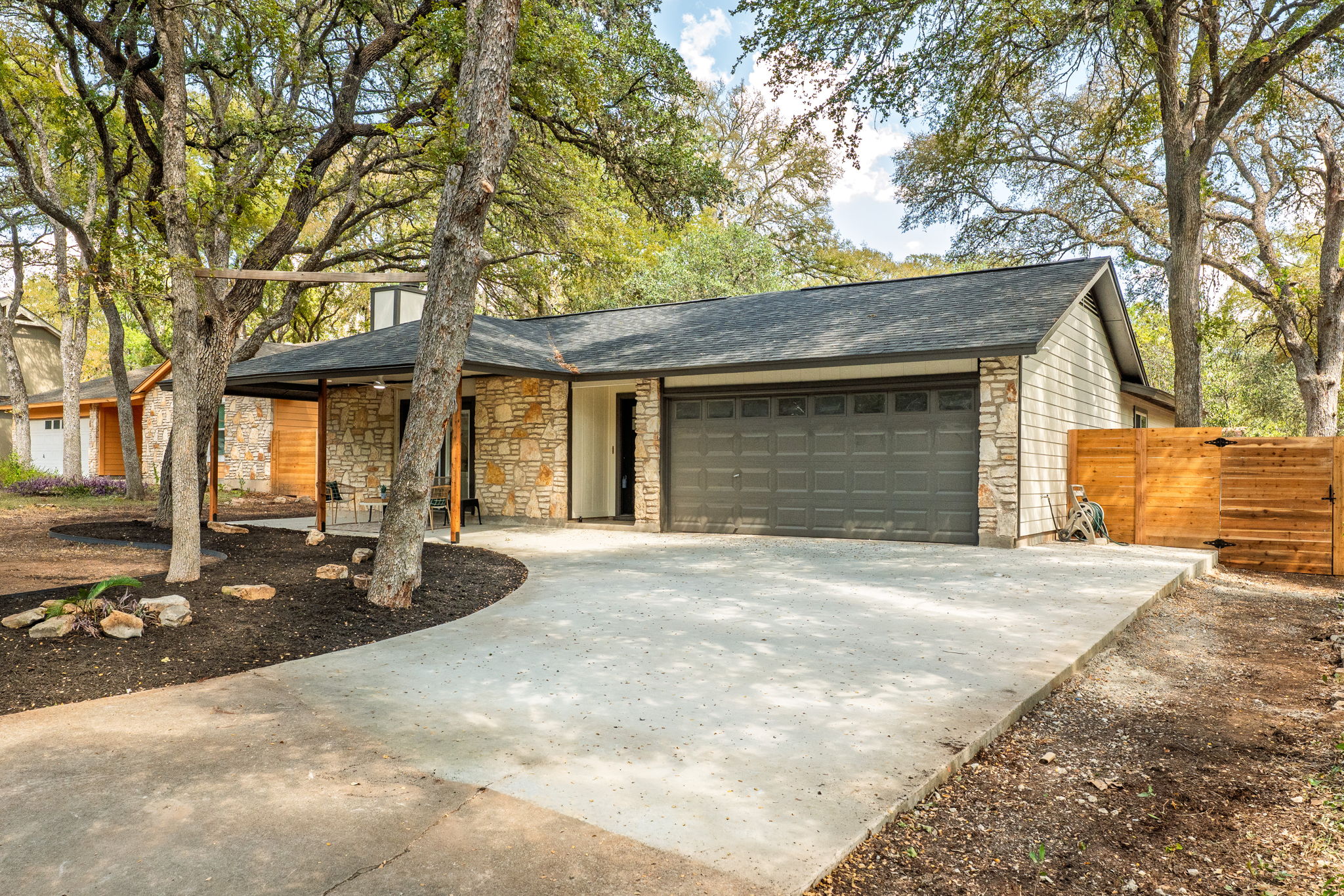 8909 Texas Sun Dr — photo