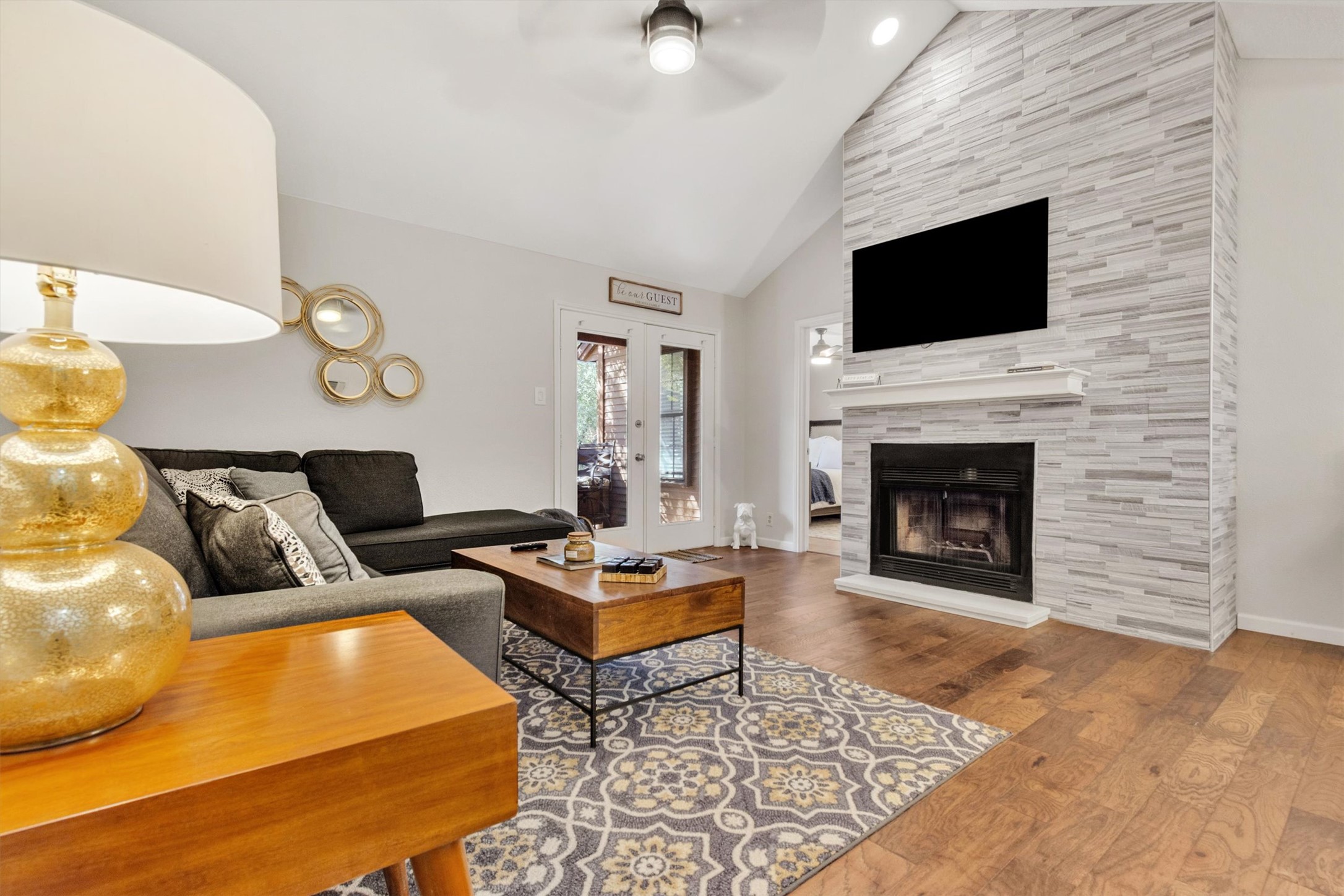 10955 Wurzbach Rd 108 — photo