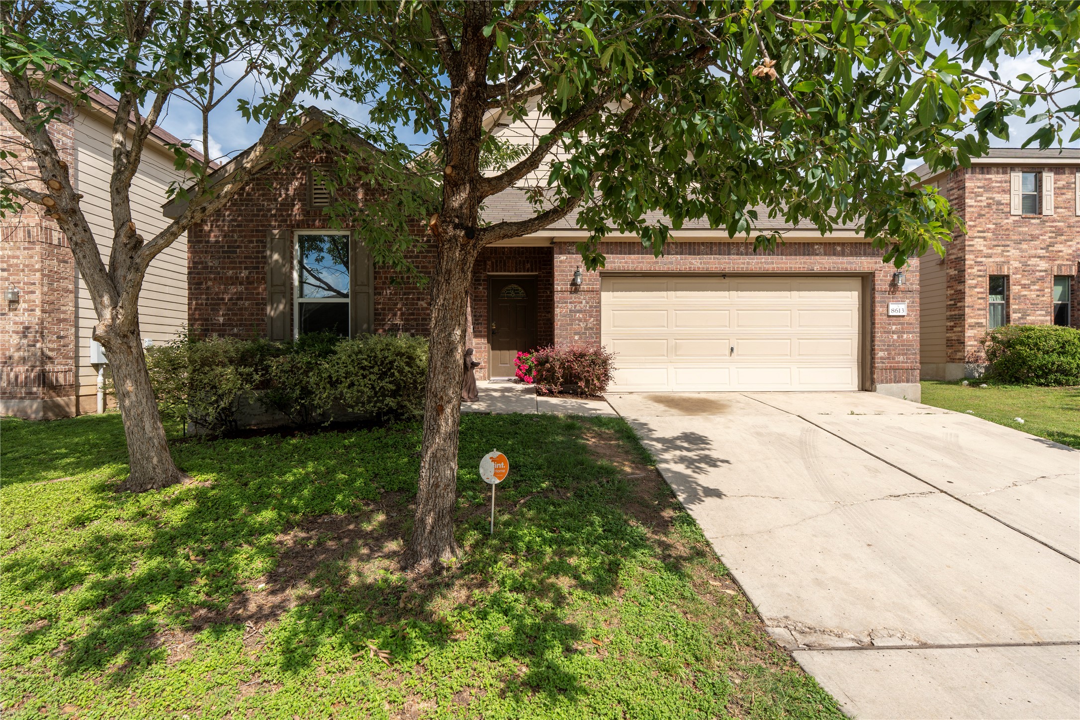 8613 Capitol View Dr — photo