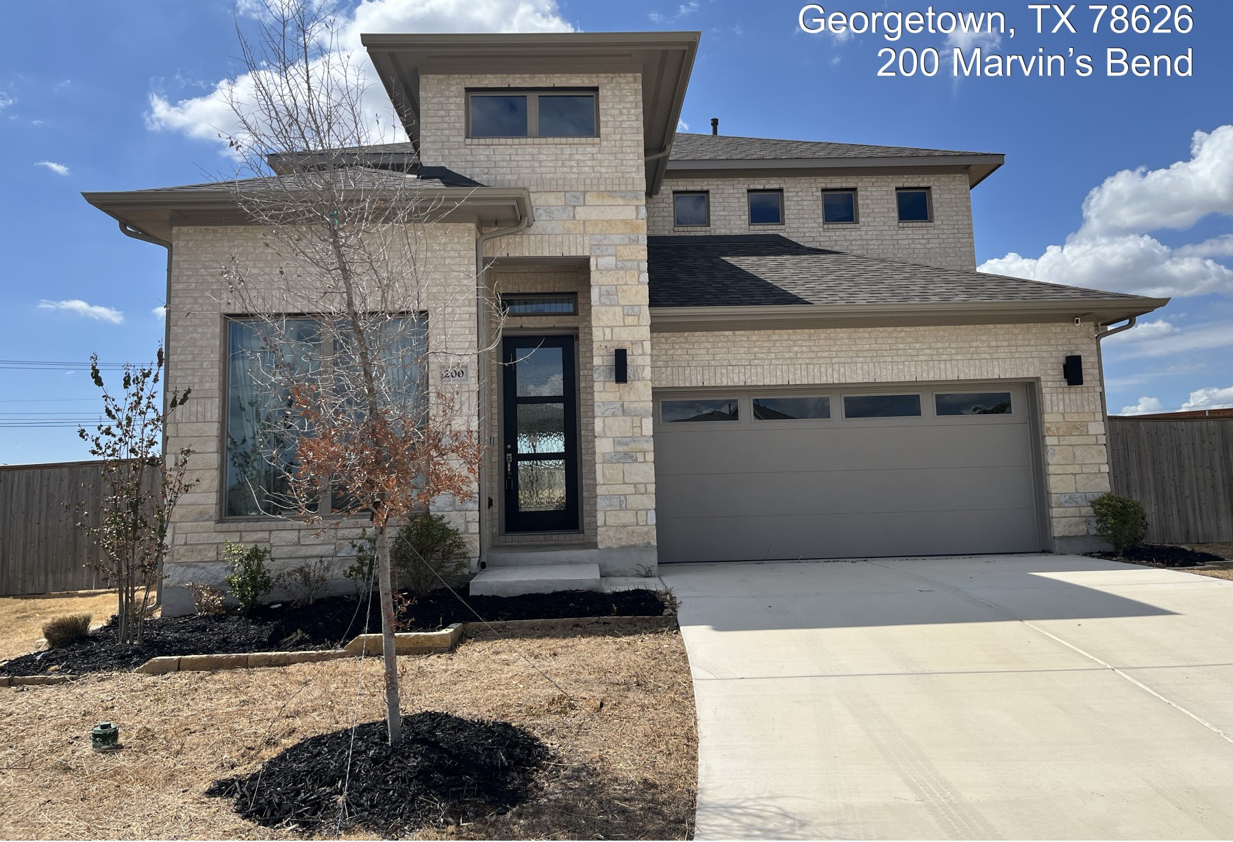 200 Marvins Bnd — photo