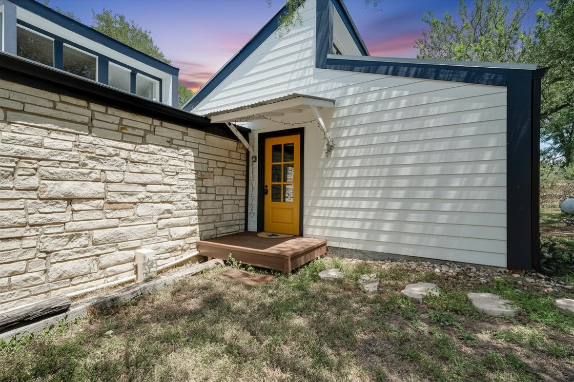 150 Lakeview Dr — photo