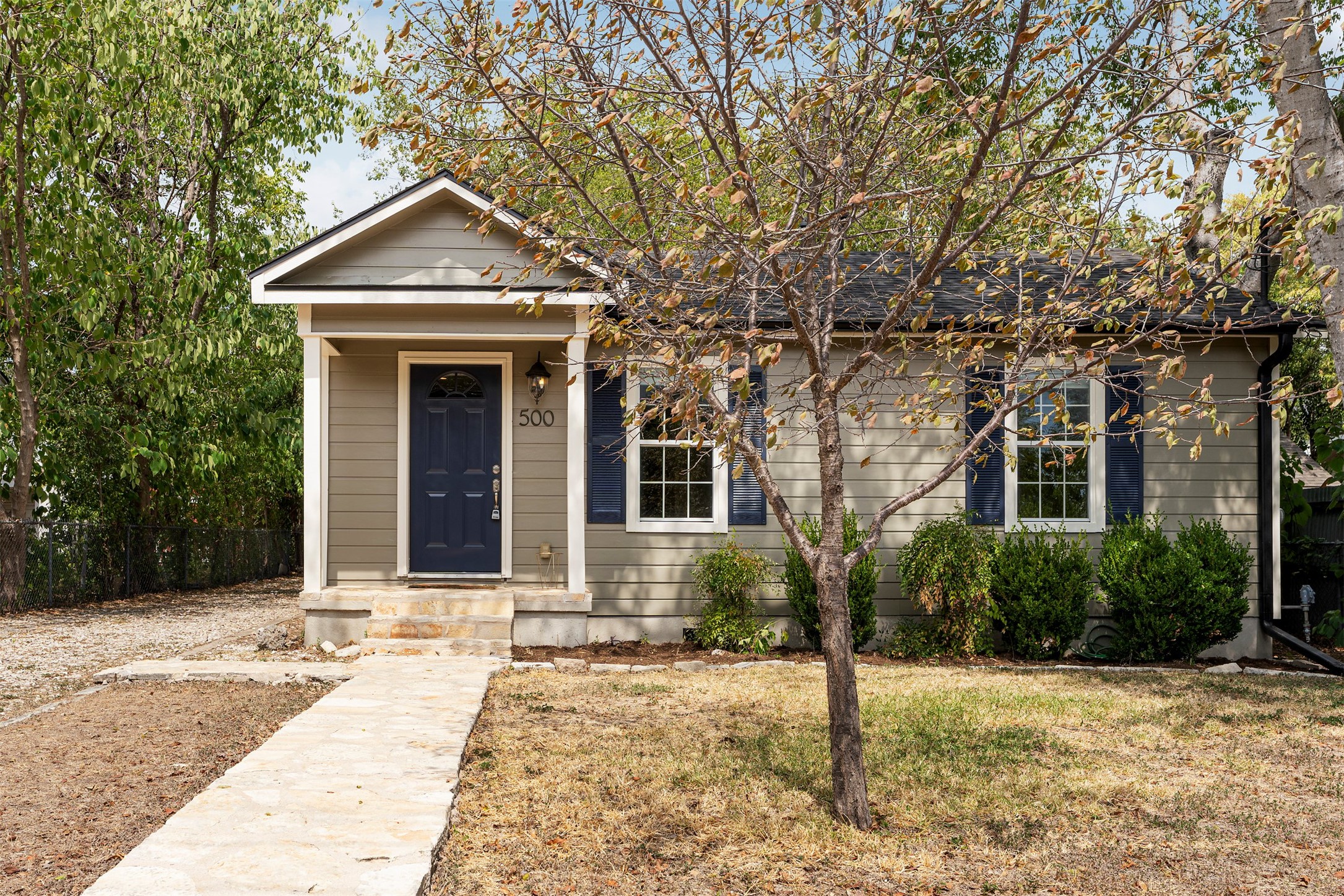 500 Denson Dr — photo