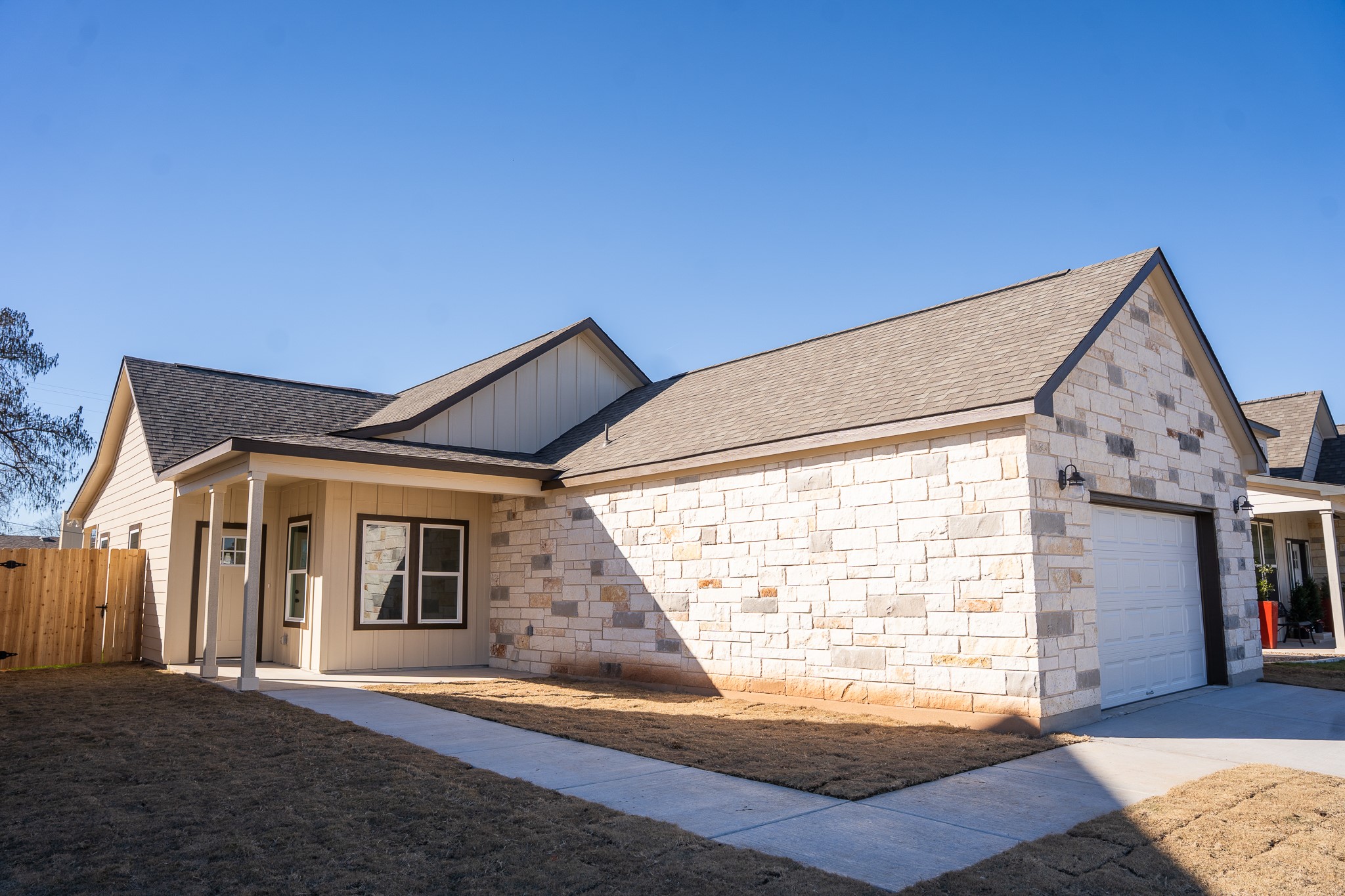 315 String Prairie Way — photo