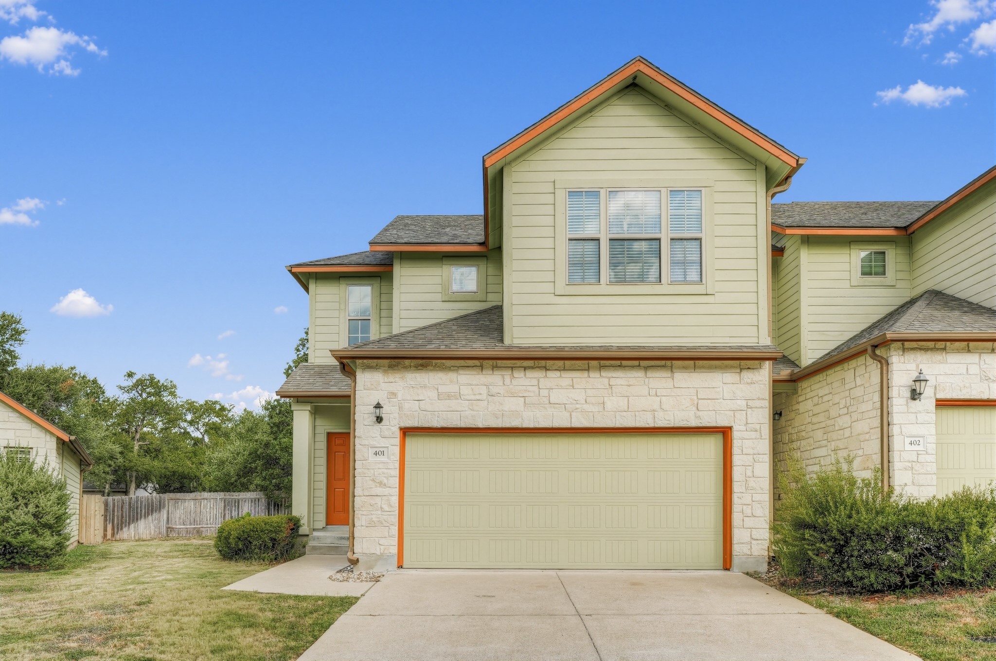 2410 Great Oaks Dr 401 — photo