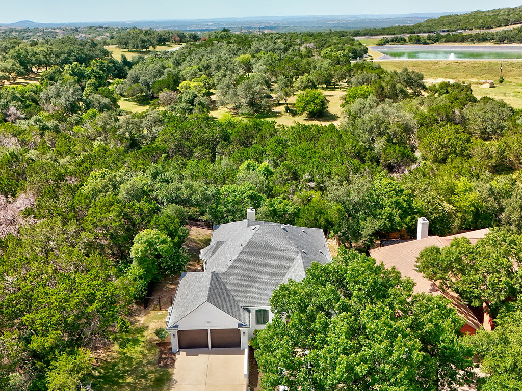9902 Scenic Bluff Dr — photo
