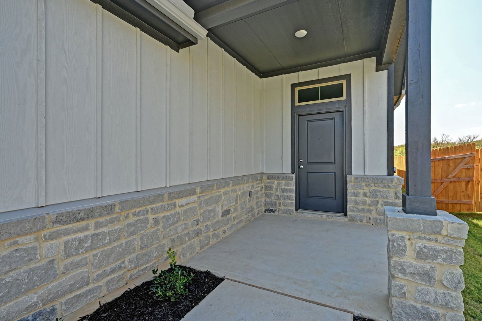 270 Bendecido Loop, Elgin, TX 78621 — photo 3