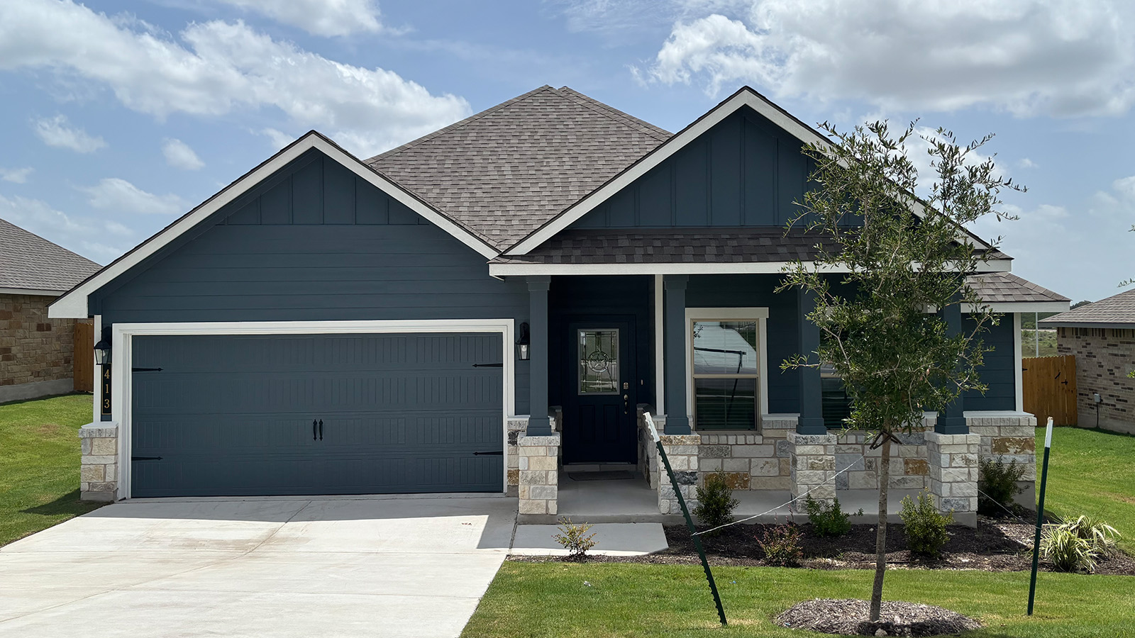 413 Creekfall Rd — photo