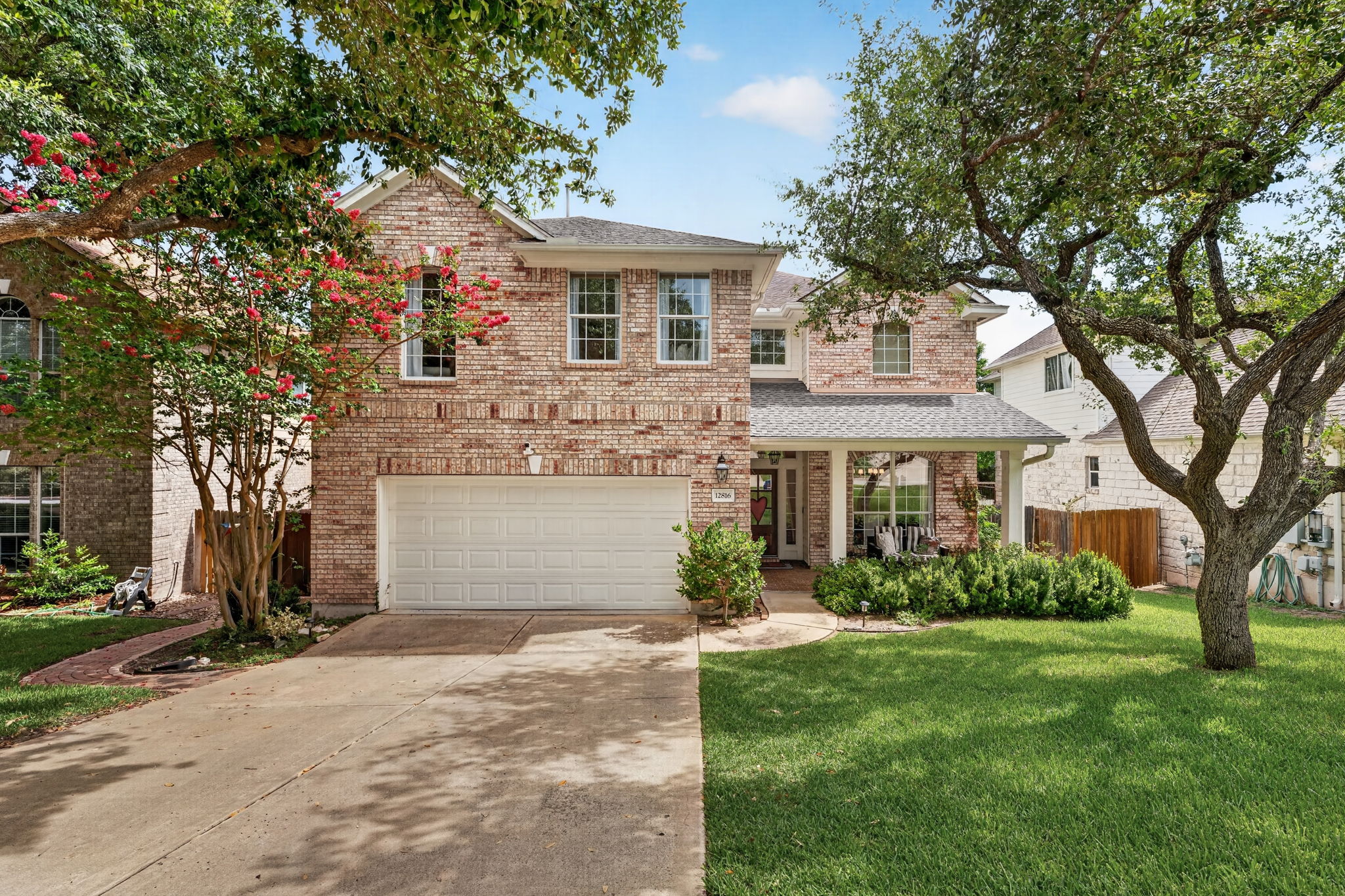 12816 Majestic Oaks Dr — photo