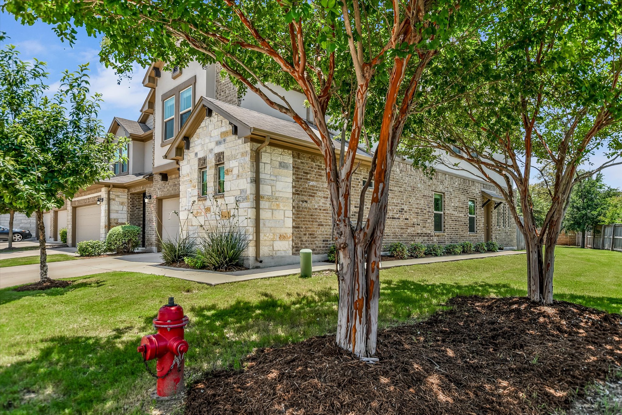 2304 S Lakeline Blvd 481 — photo