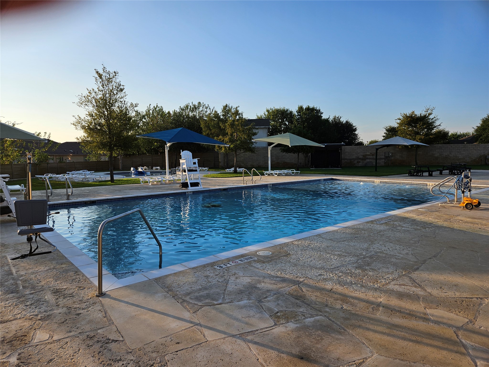 205 Millers Loop, Jarrell, TX 76537 — photo 3