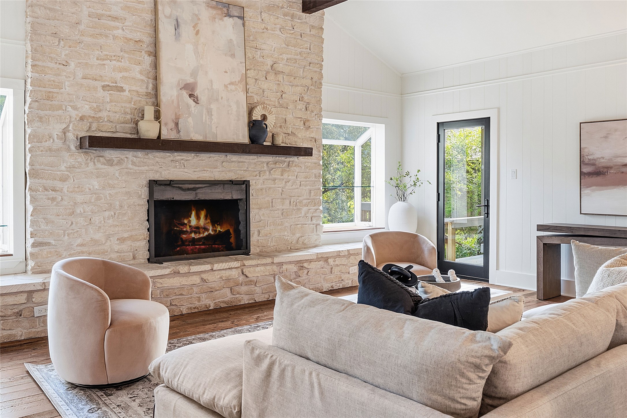 816 Terrace Mountain Dr — photo