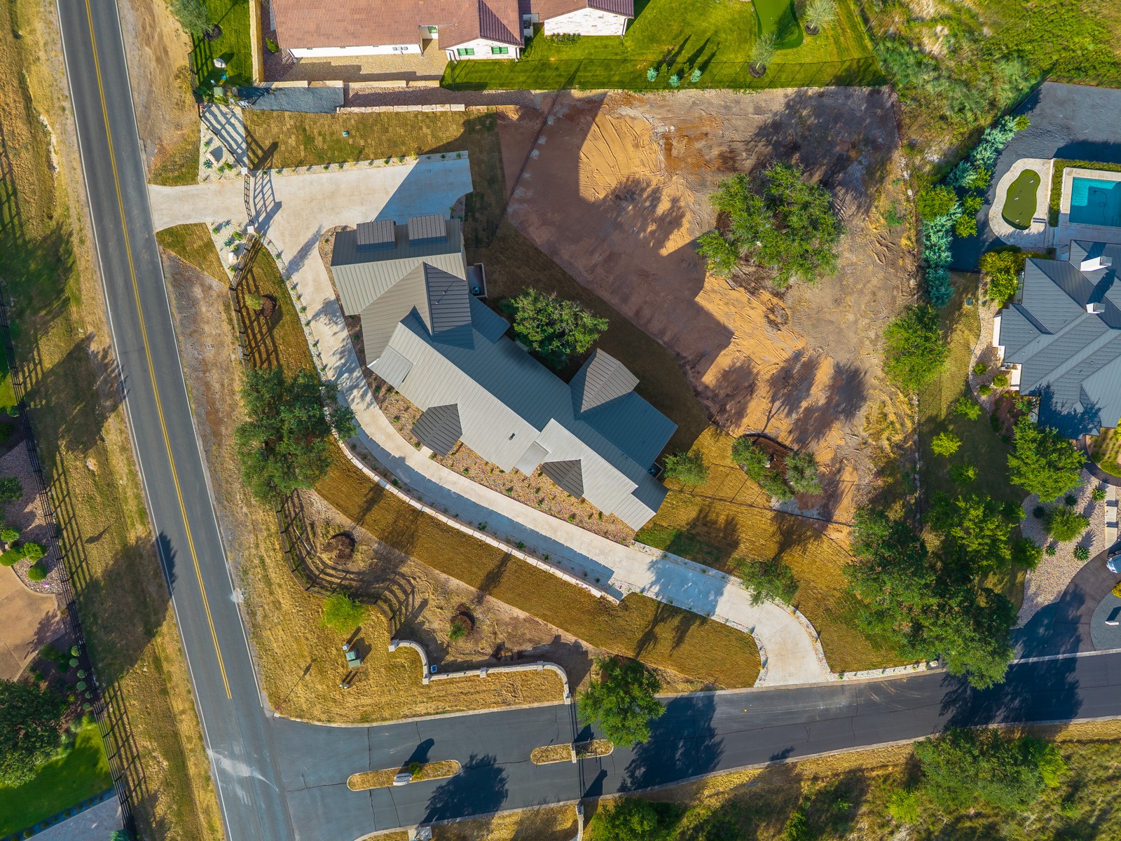 1300 Saddlebrook Canyon Ct — photo