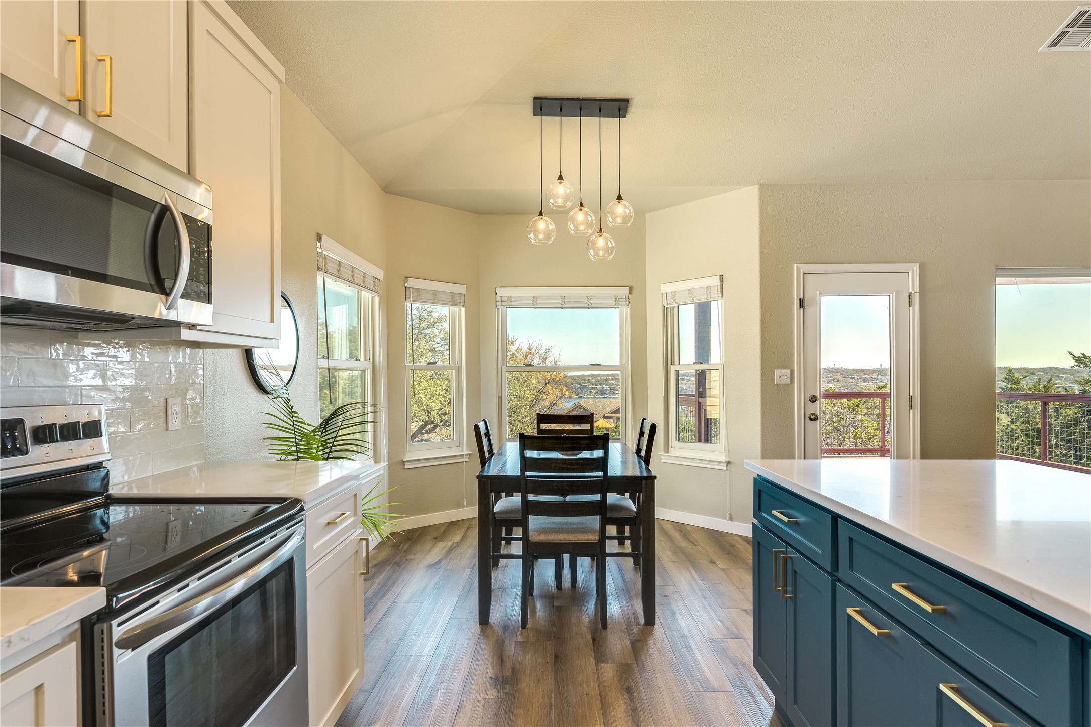 330 Southwind Road, Point Venture, TX 78645 — photo 3