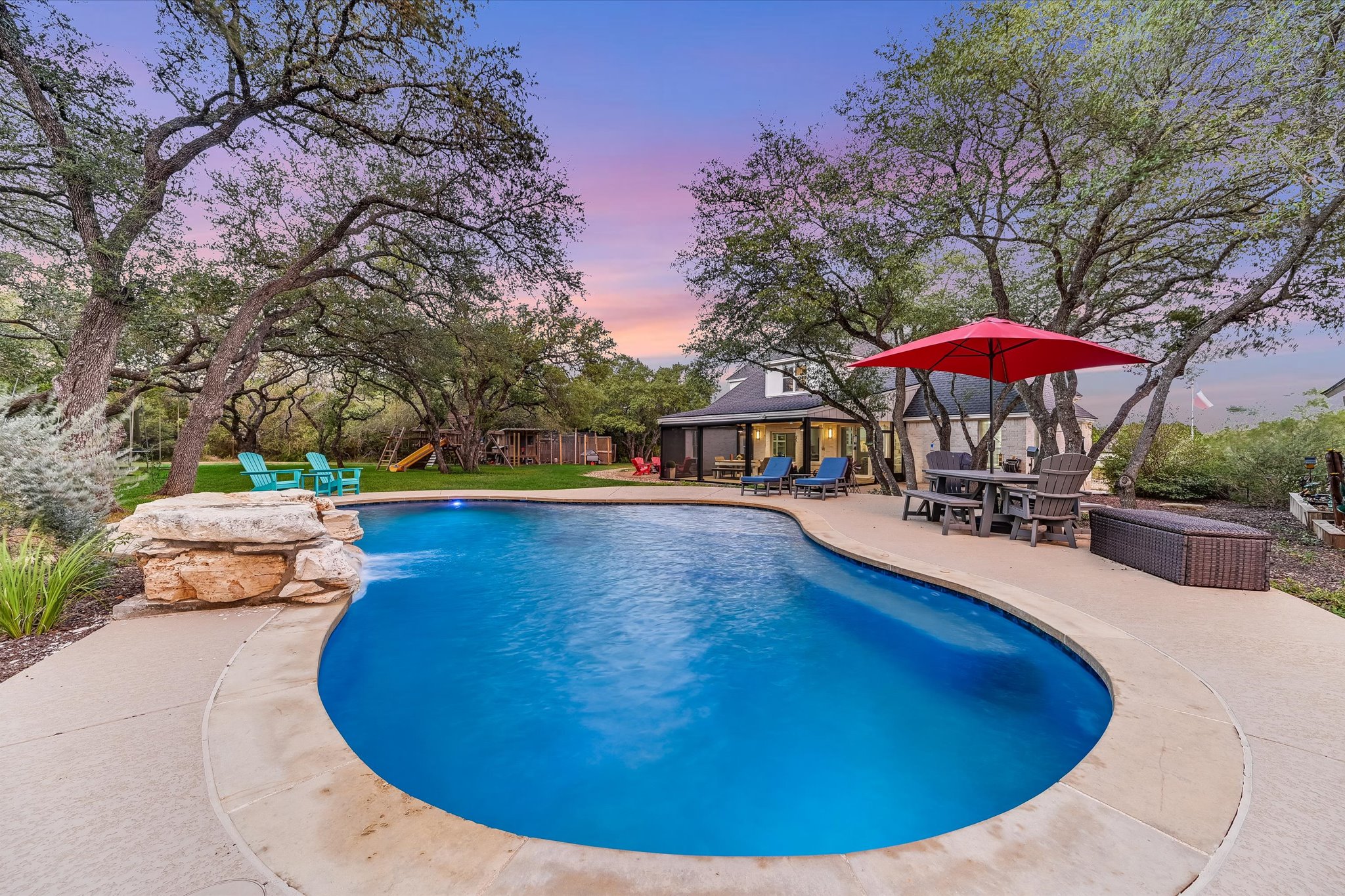 1196 W Bartlett Dr — photo