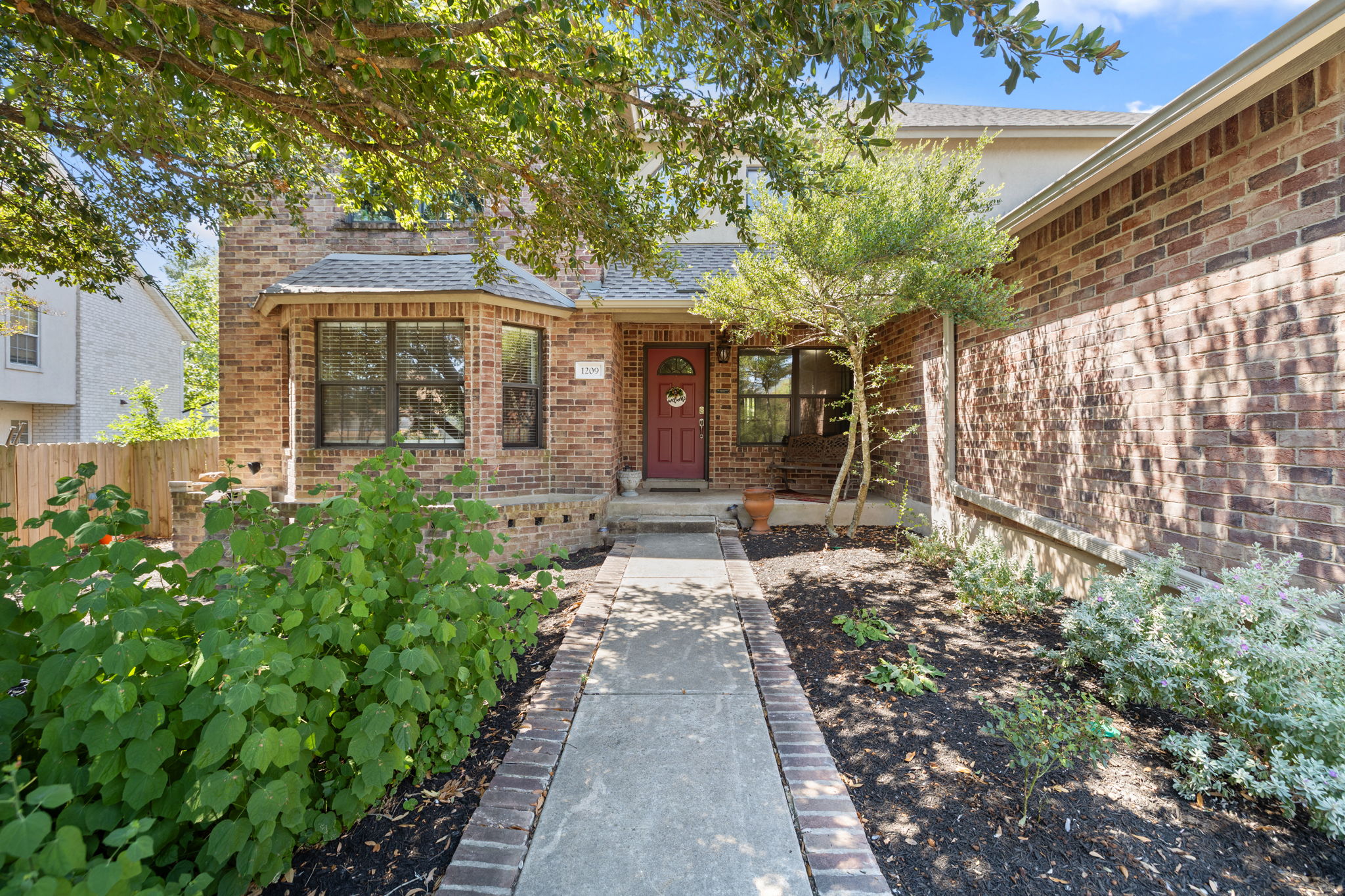 1209 Faber Dr — photo