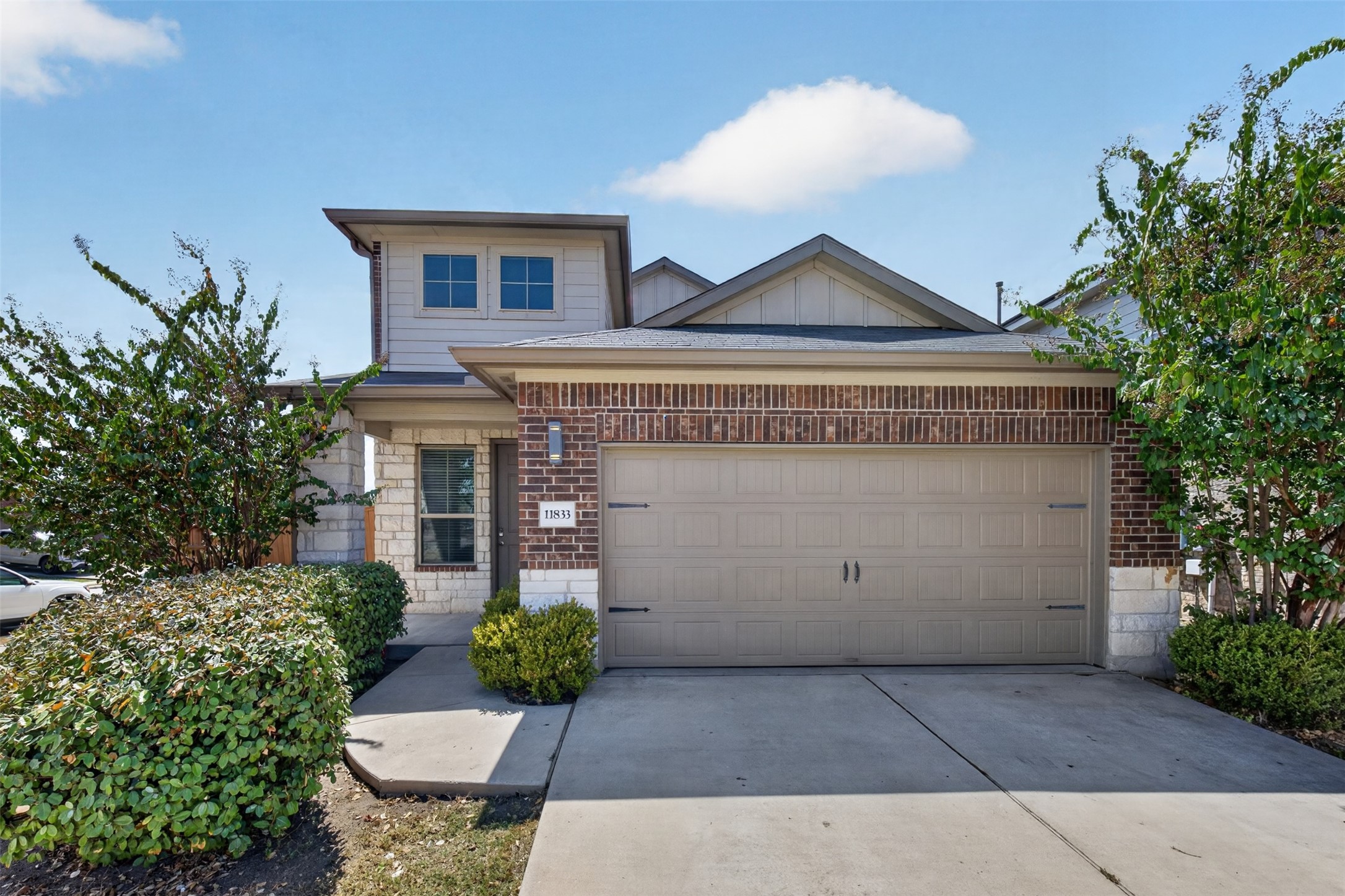 11833 Sandy Lodge Ct — photo