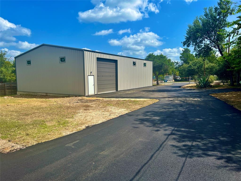 16001 Awalt Dr — photo