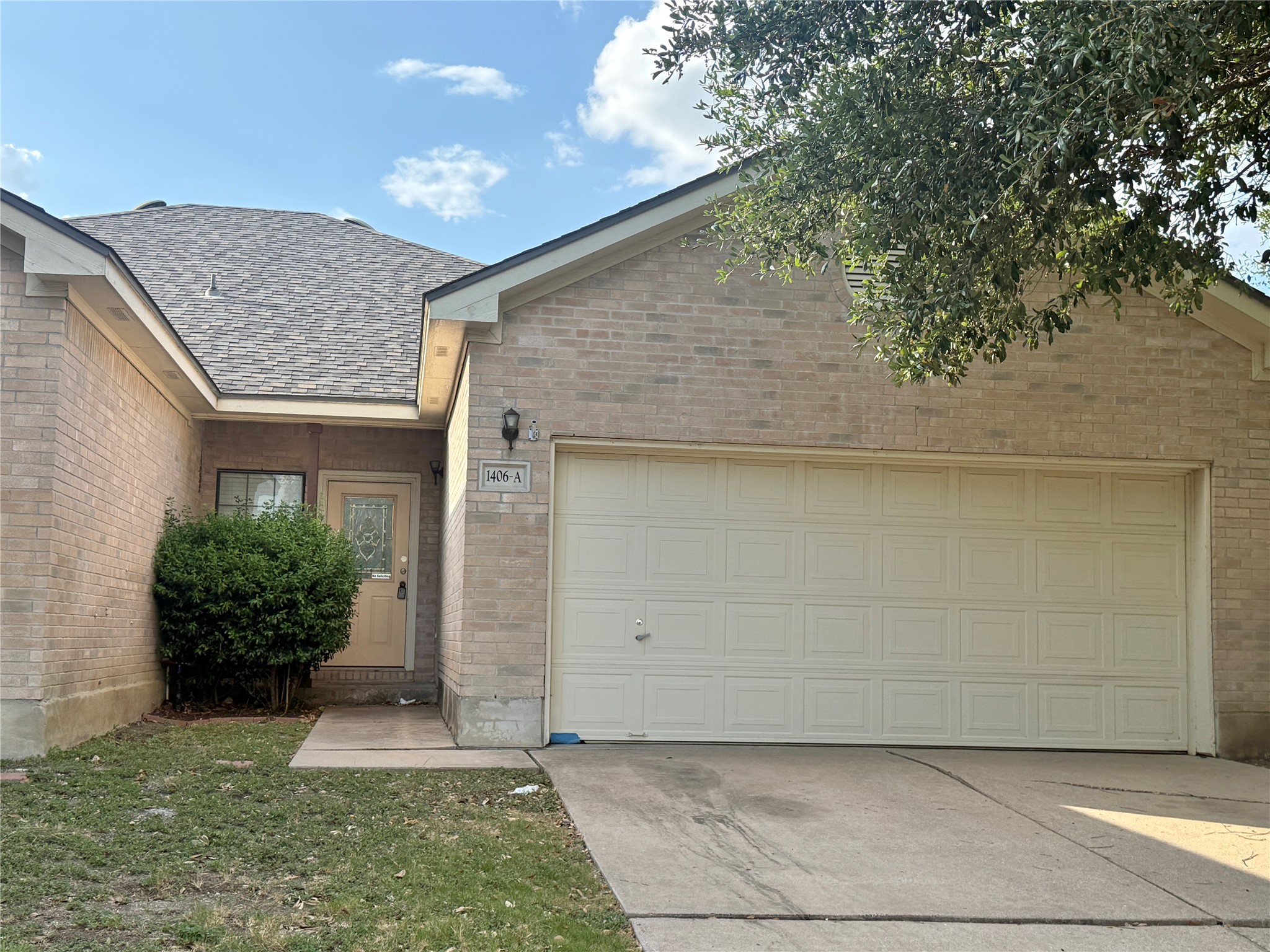 1406 Bergin Ct a — photo