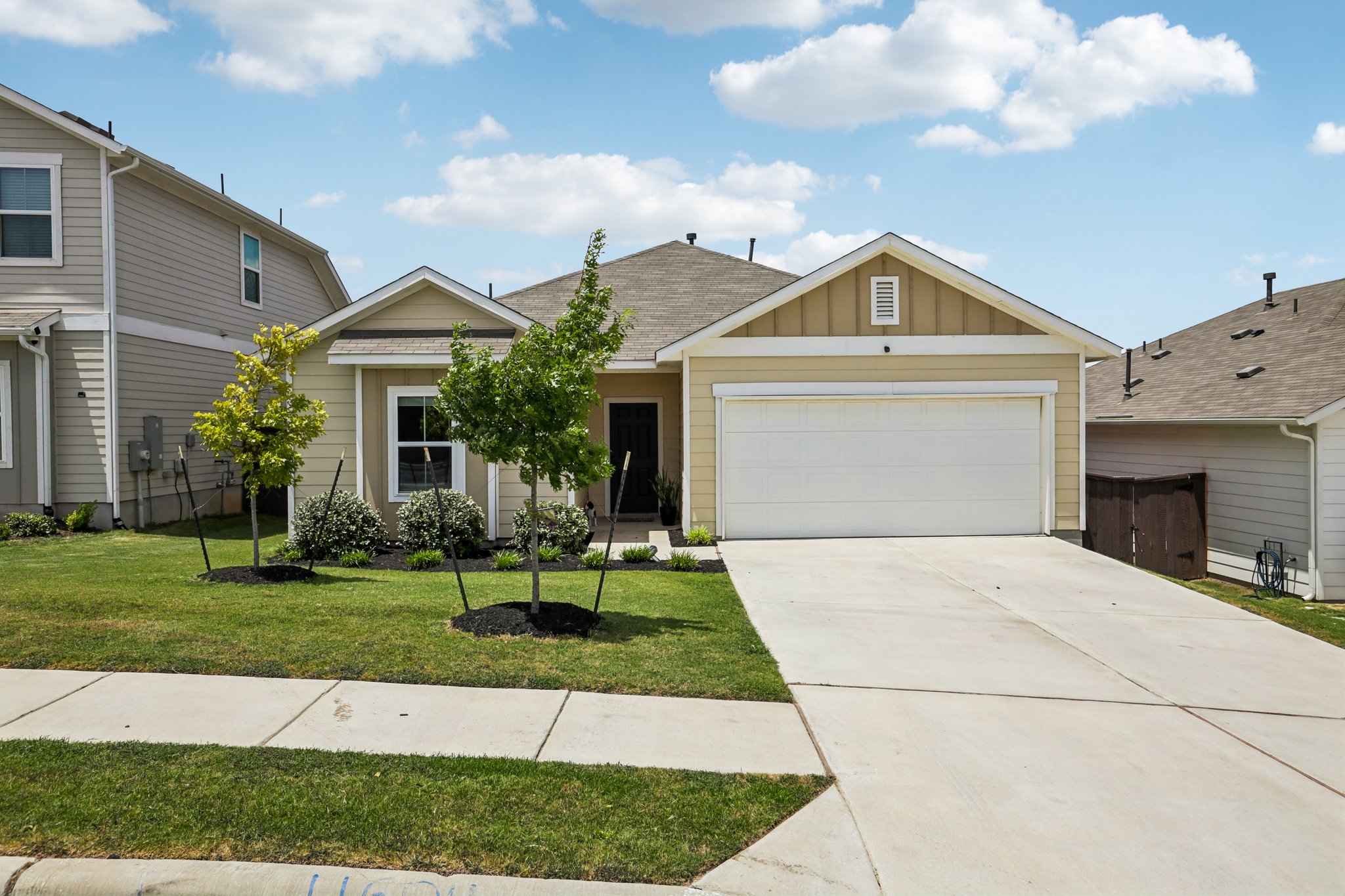 11604 Comano Dr — photo