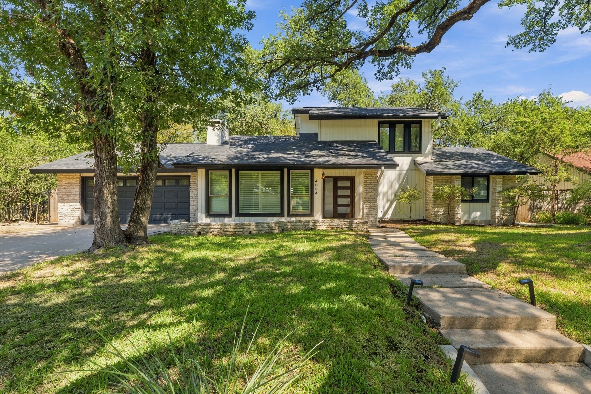 4004 Austin Woods Dr — photo