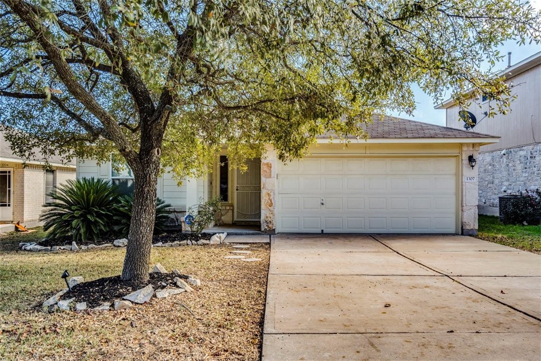 1307 Dillon Lake Bnd — photo