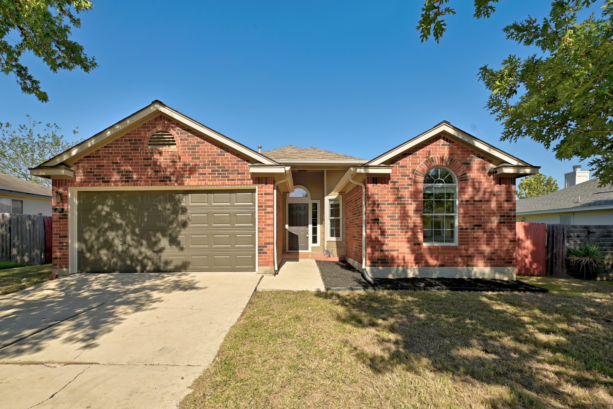 196 Musgrav — photo