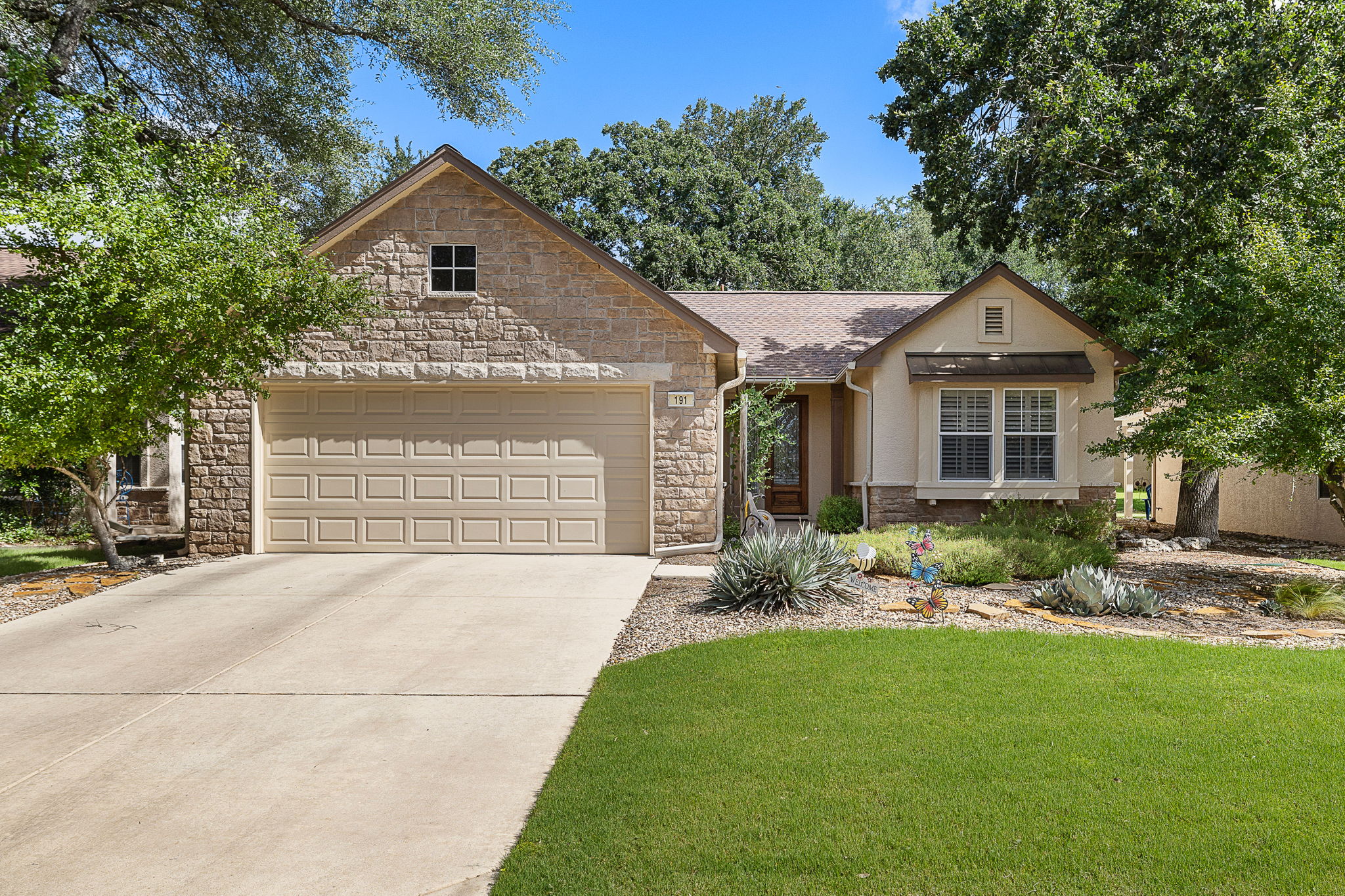 191 Trail Rider Way, Georgetown, TX 78633