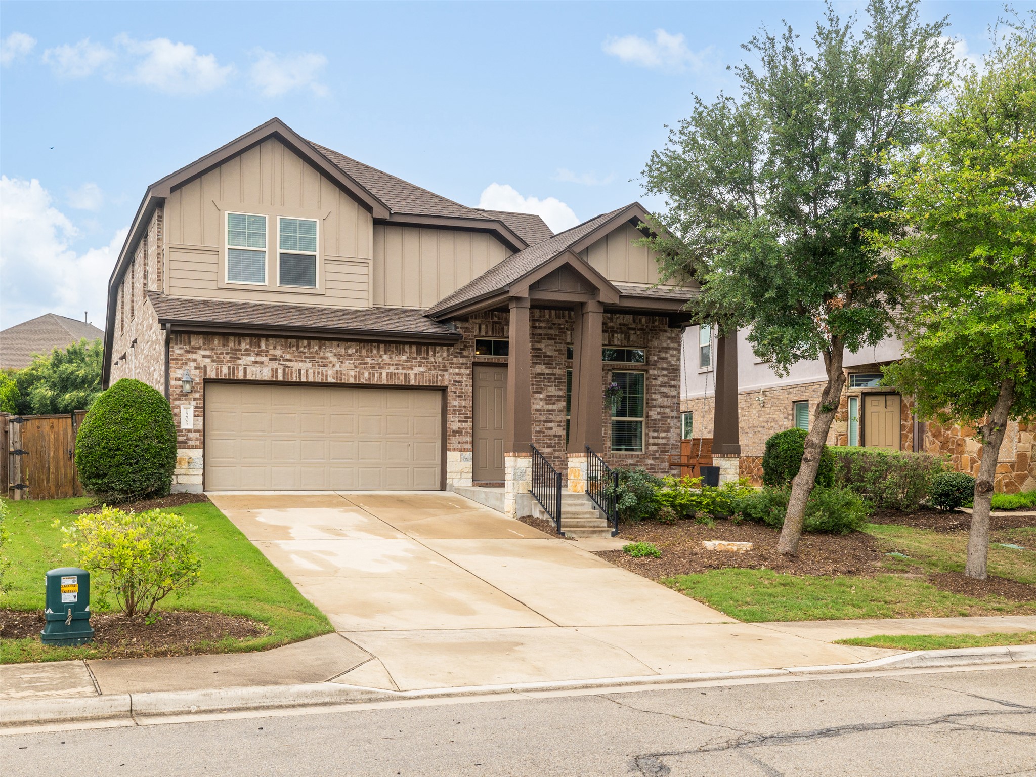 1205 Clearwing Cir — photo