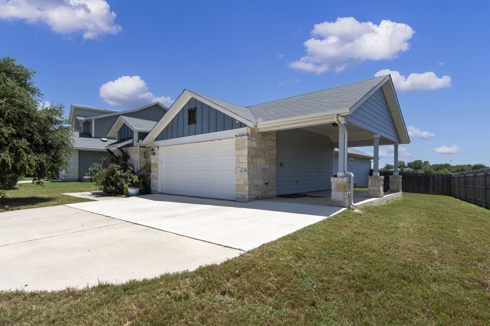 205 Four Star Dr — photo