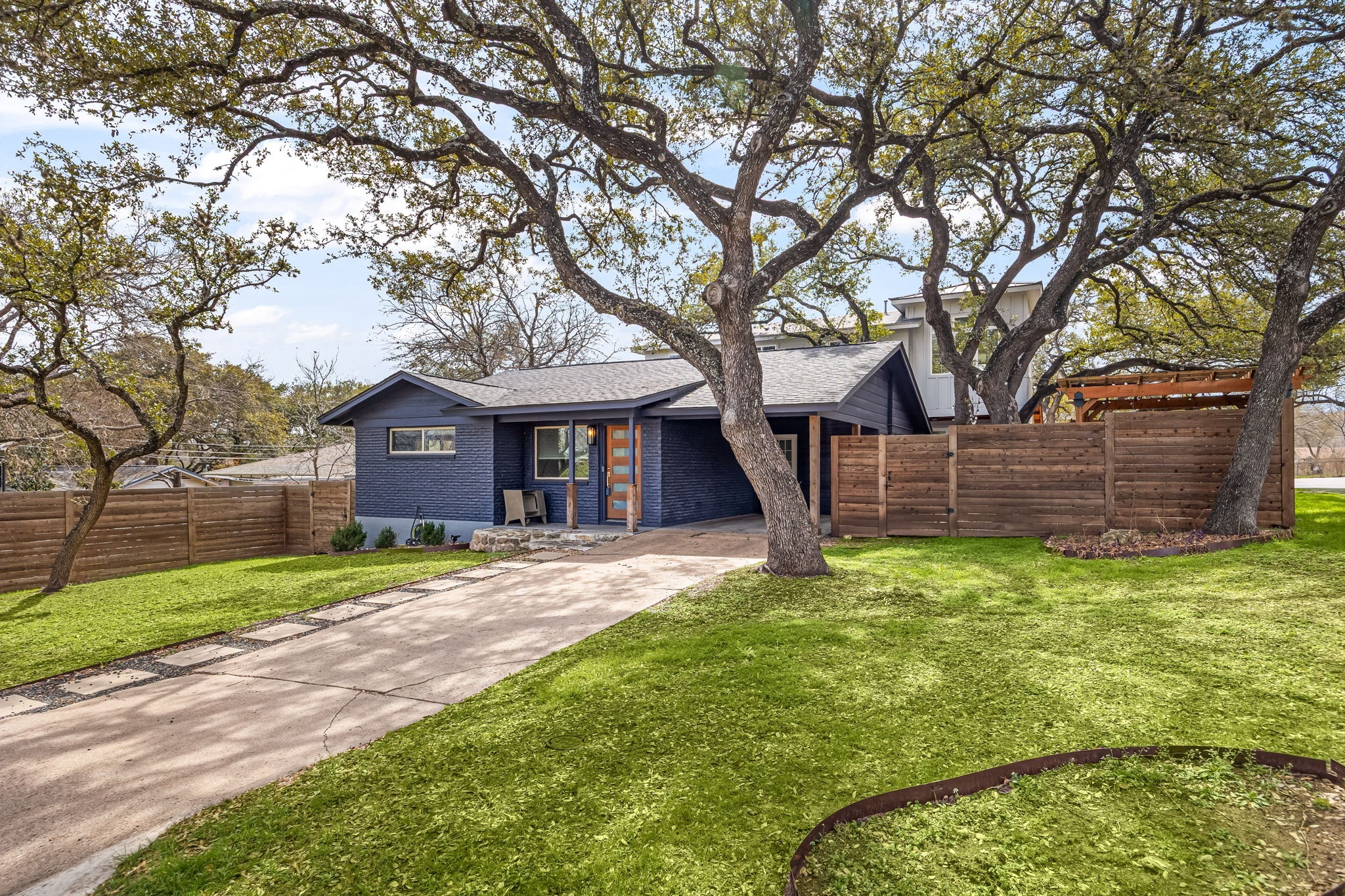 3015 Burning Oak Dr 2 — photo