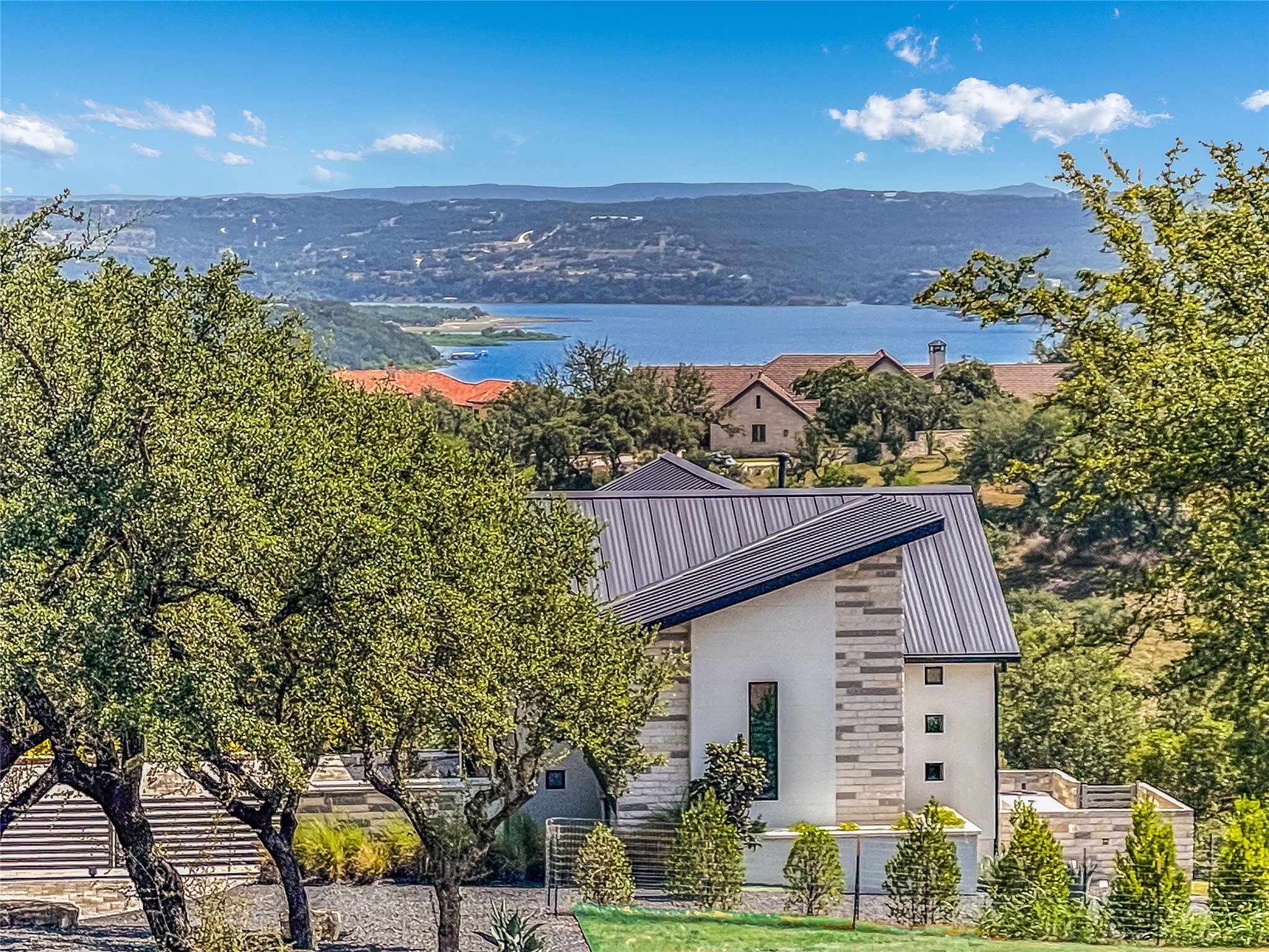 202 Hidden Hills CV — photo