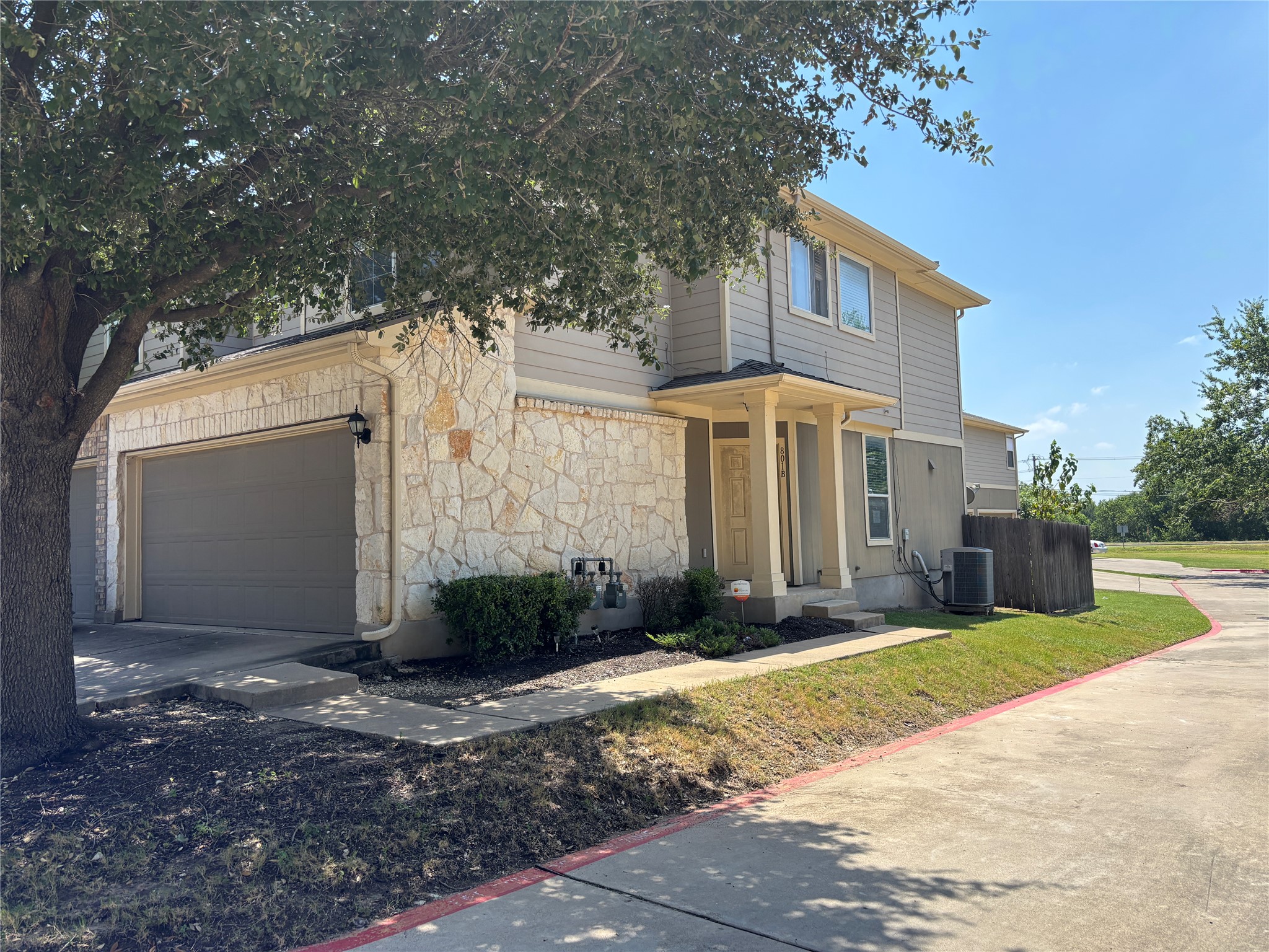 801 Jane Austen Trl B — photo