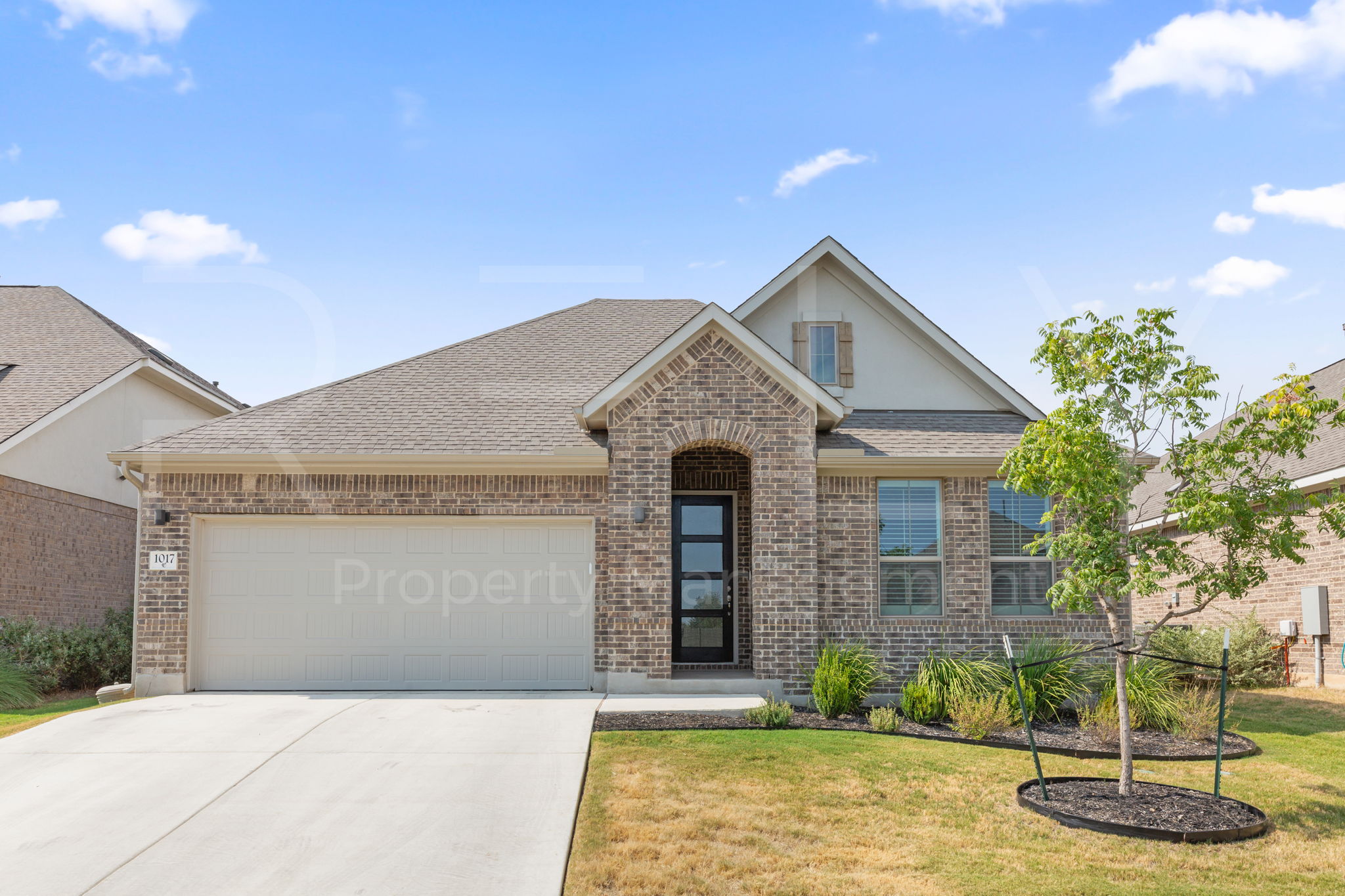 1017 Spring Gulch Ln — photo