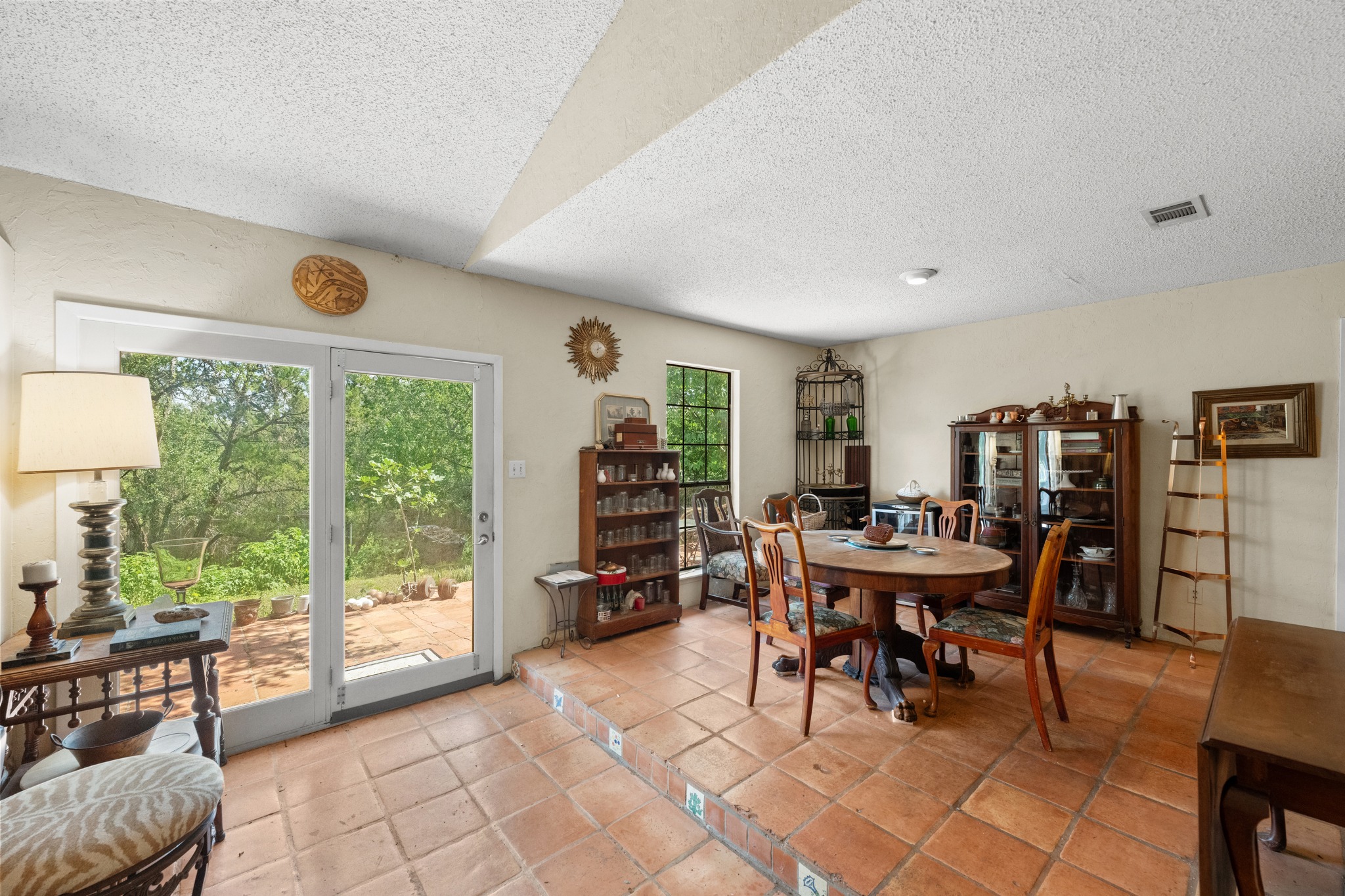 9820 Timber Ridge Pass — photo