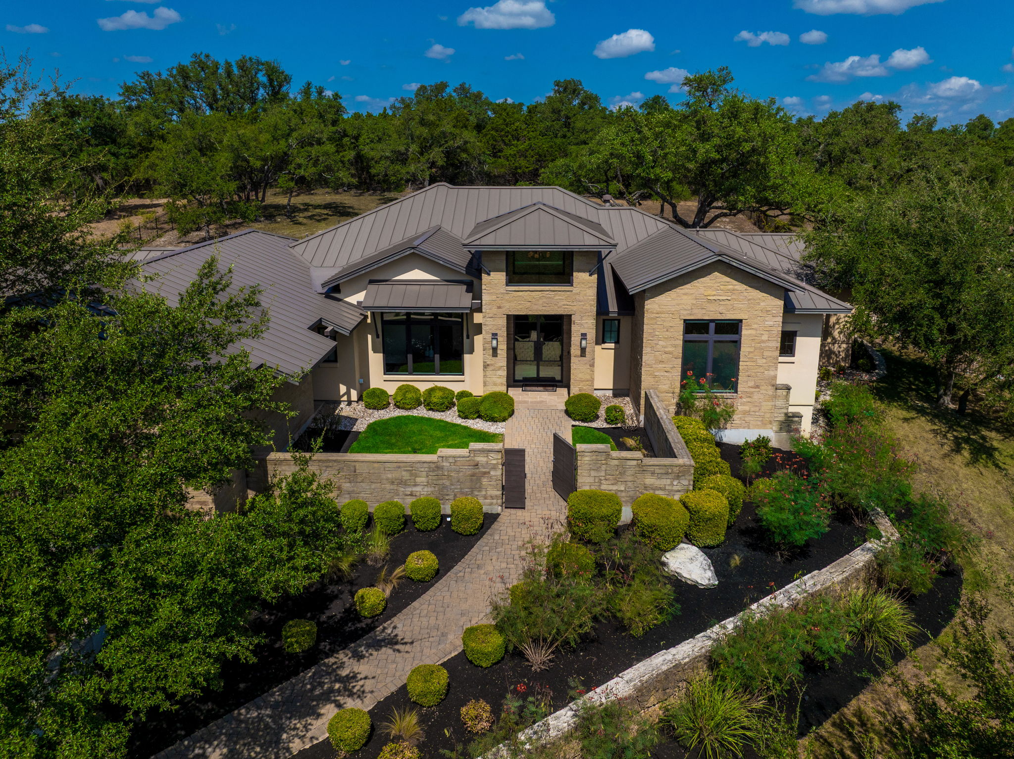 18309 Flagler Dr — photo