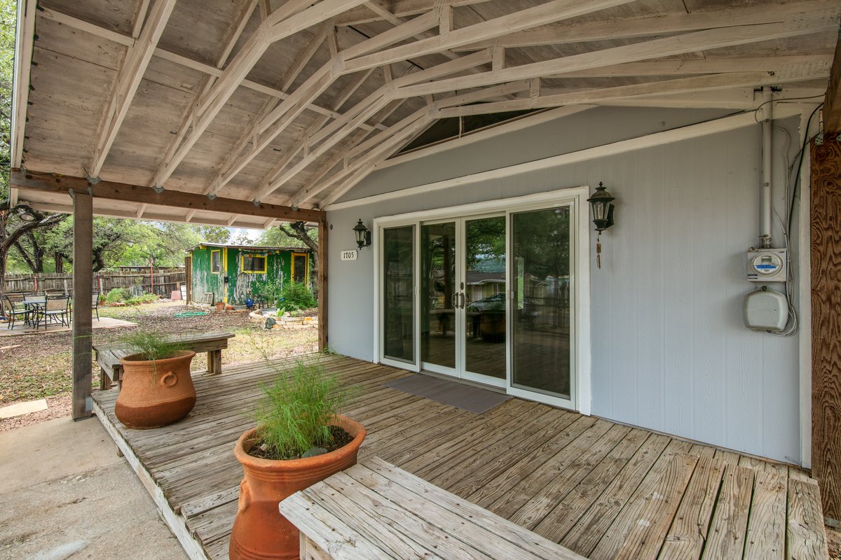 1705 Blue Cat Ln — photo
